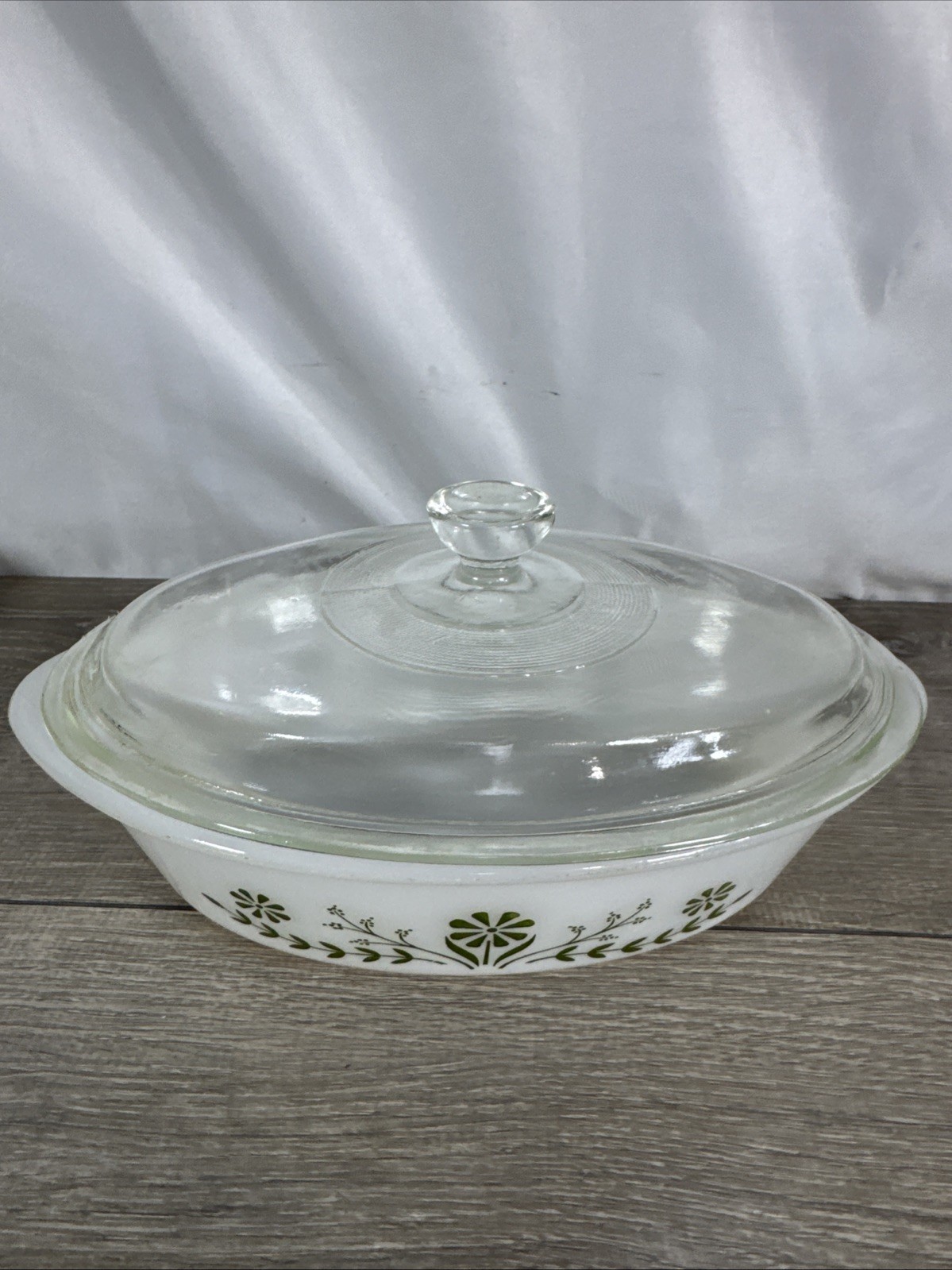Vintage Glasbake J235 1QT Casserole Dish Green Daisy Milk Glass Oval with Lid
