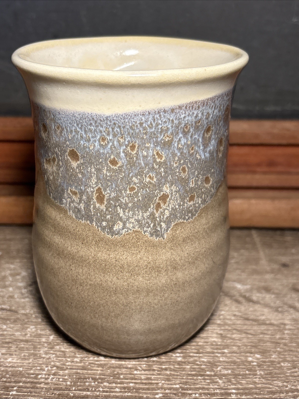 Neher Art Pottery Hand Warmer Mug Signed Tan Blue Gray Drip Glaze 2019 E11