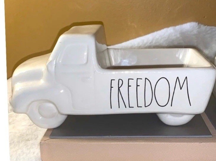 NEW RAE DUNN Patriotic White Ceramic FREEDOM Truck Home Decor NWT
