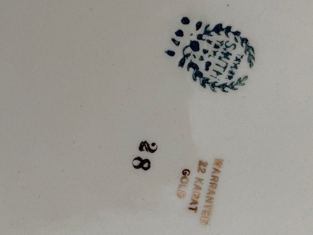 TAYLOR, SMITH & TAYLOR DINNERWARE PIECES