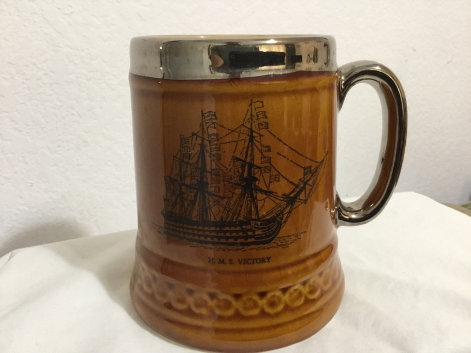 British Navy Ship HMS Victory Ceramic Pottery Coffee Cup Mug 4. 5”