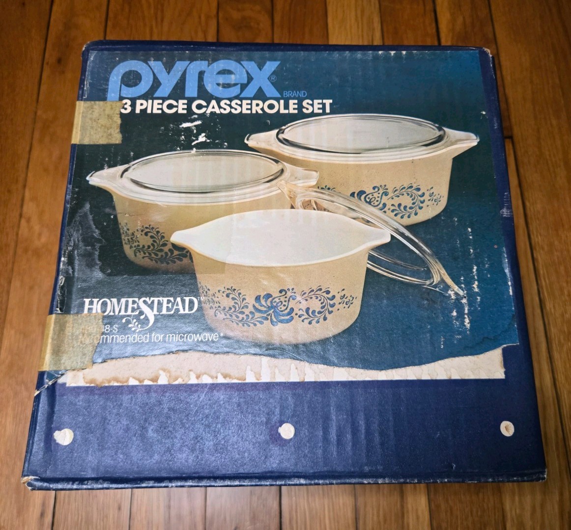 Pyrex Homestead 3-Piece Covered Round Glass Casserole Set 480-48