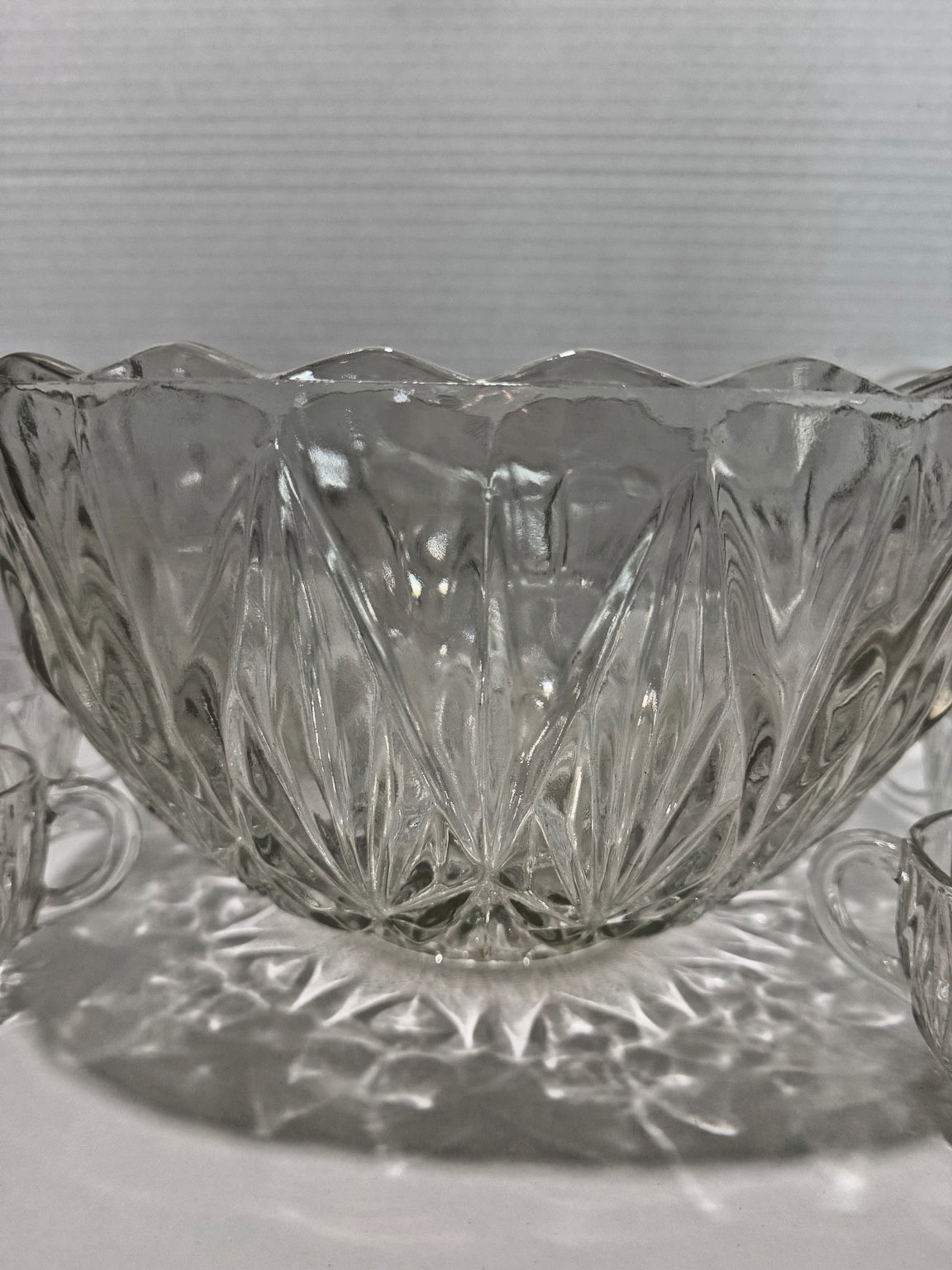VTG Glass Punch Bowl Set Williamsport Prism Cut 18 Pieces Org Open Box Never Use