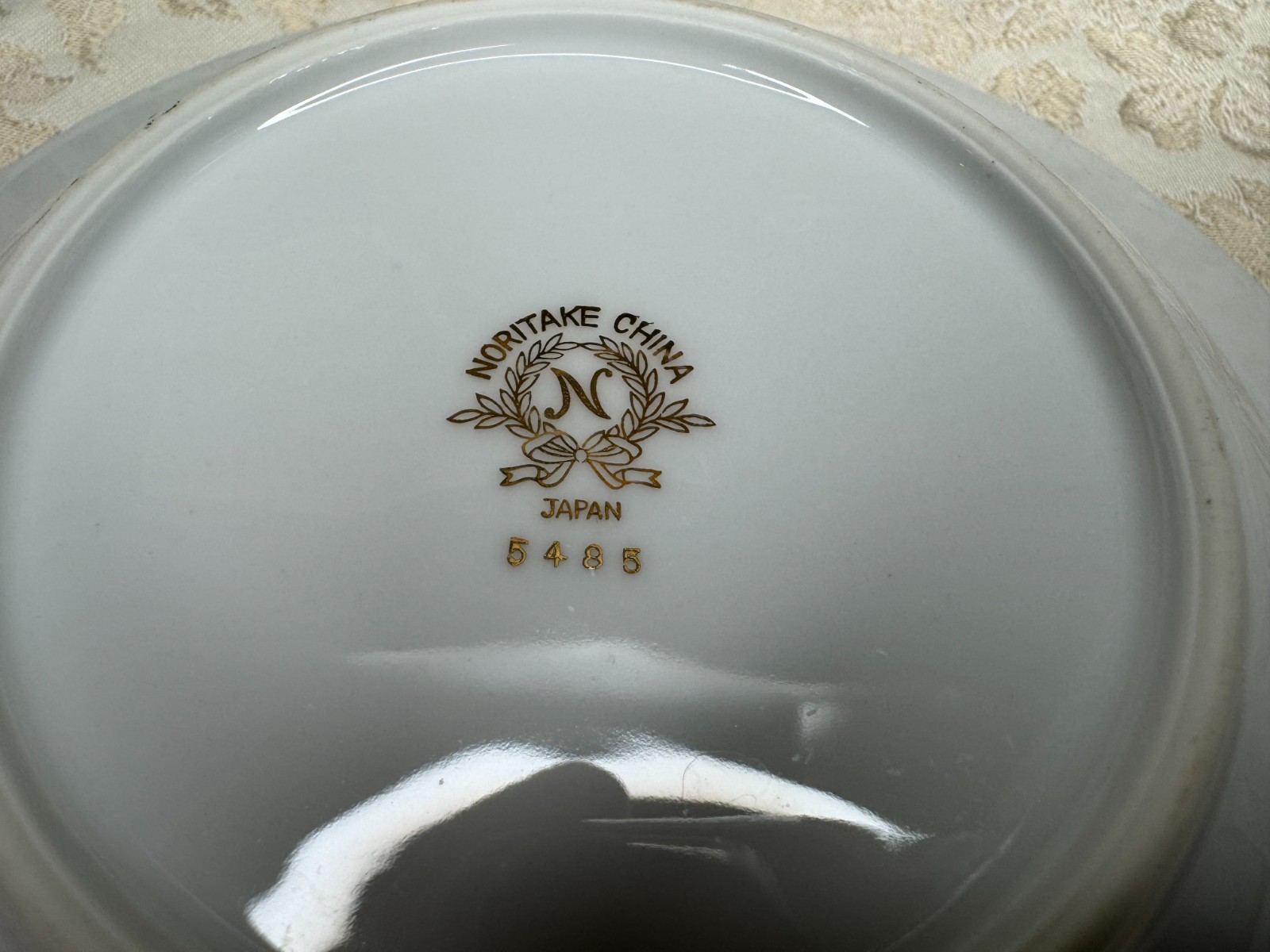 2 Rare Noritake Dinnerware Soup Bowls Gold Trim 7.75″ Bowls China 5485