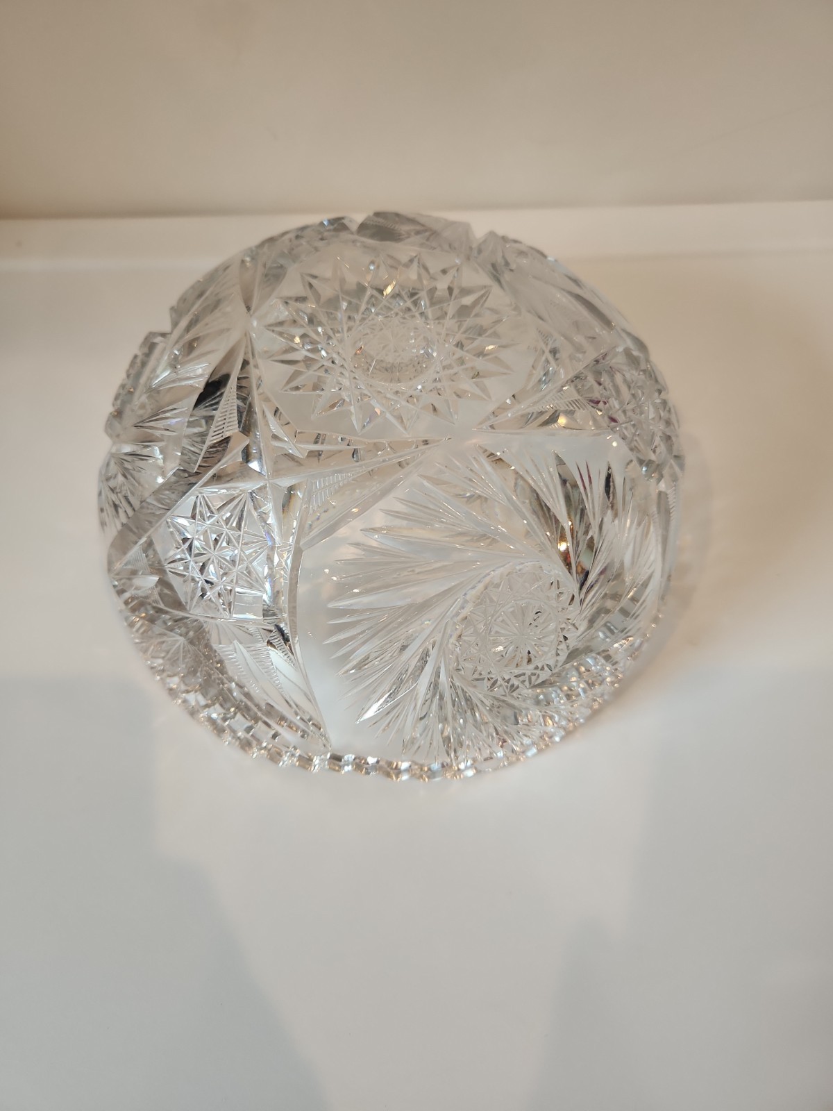 Antique American Brilliant Deeply Cut Glass 8″ Bowl Sawtooth Rim