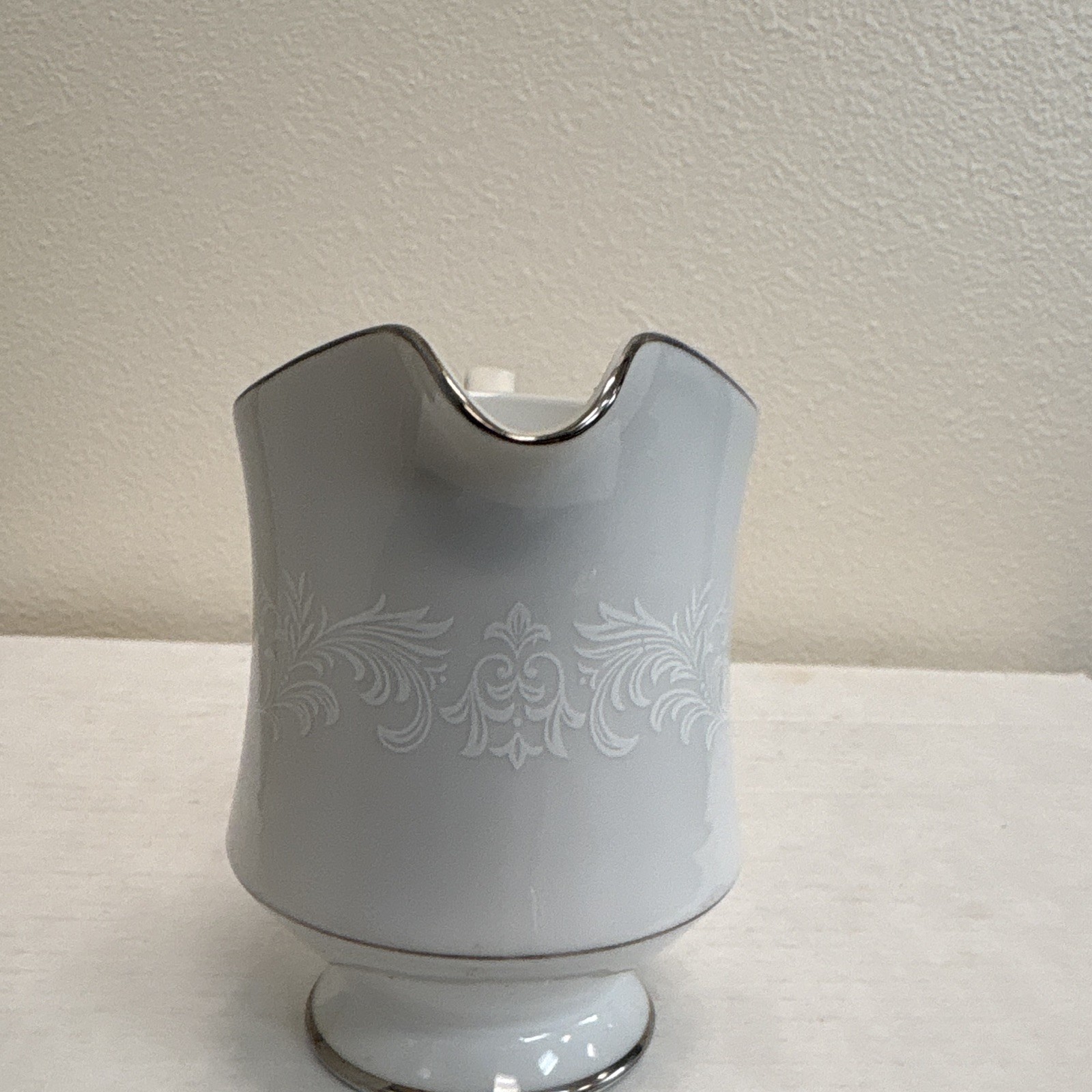White Sango China Japan Set With White Engravings With Black Rims