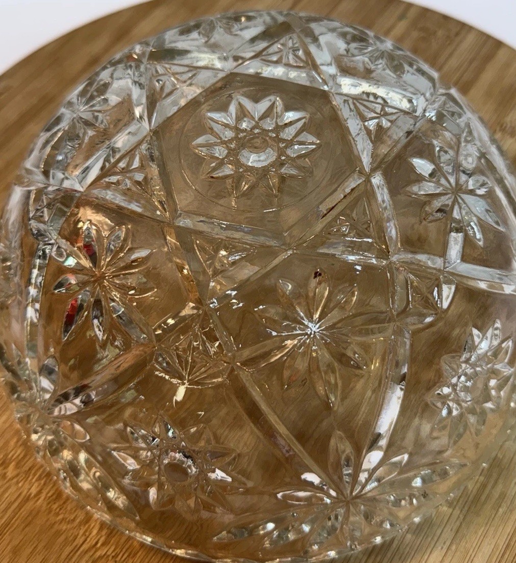Vintage Clear Pressed Glass Serving Bowl Starburst Sawtooth Rim 8.5 Inch