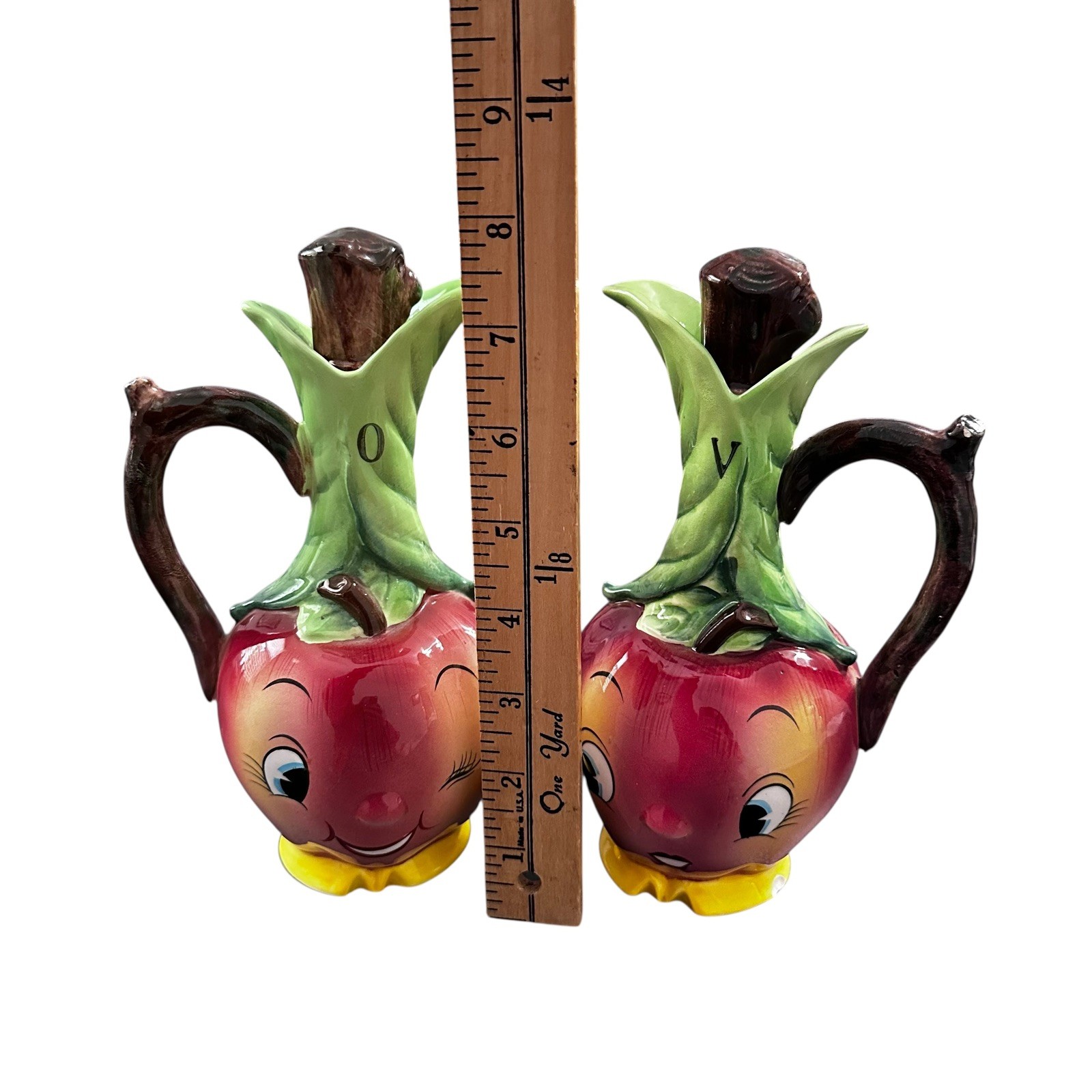 Vintage Anthropomorphic Apple Oil and Vinegar Ceramic Cruet Set PY Japan READ