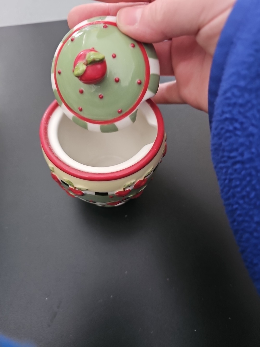 Karla Dornacher Giftcraft Apple Accent Cream and Sugar Set Country Kitchen Decor