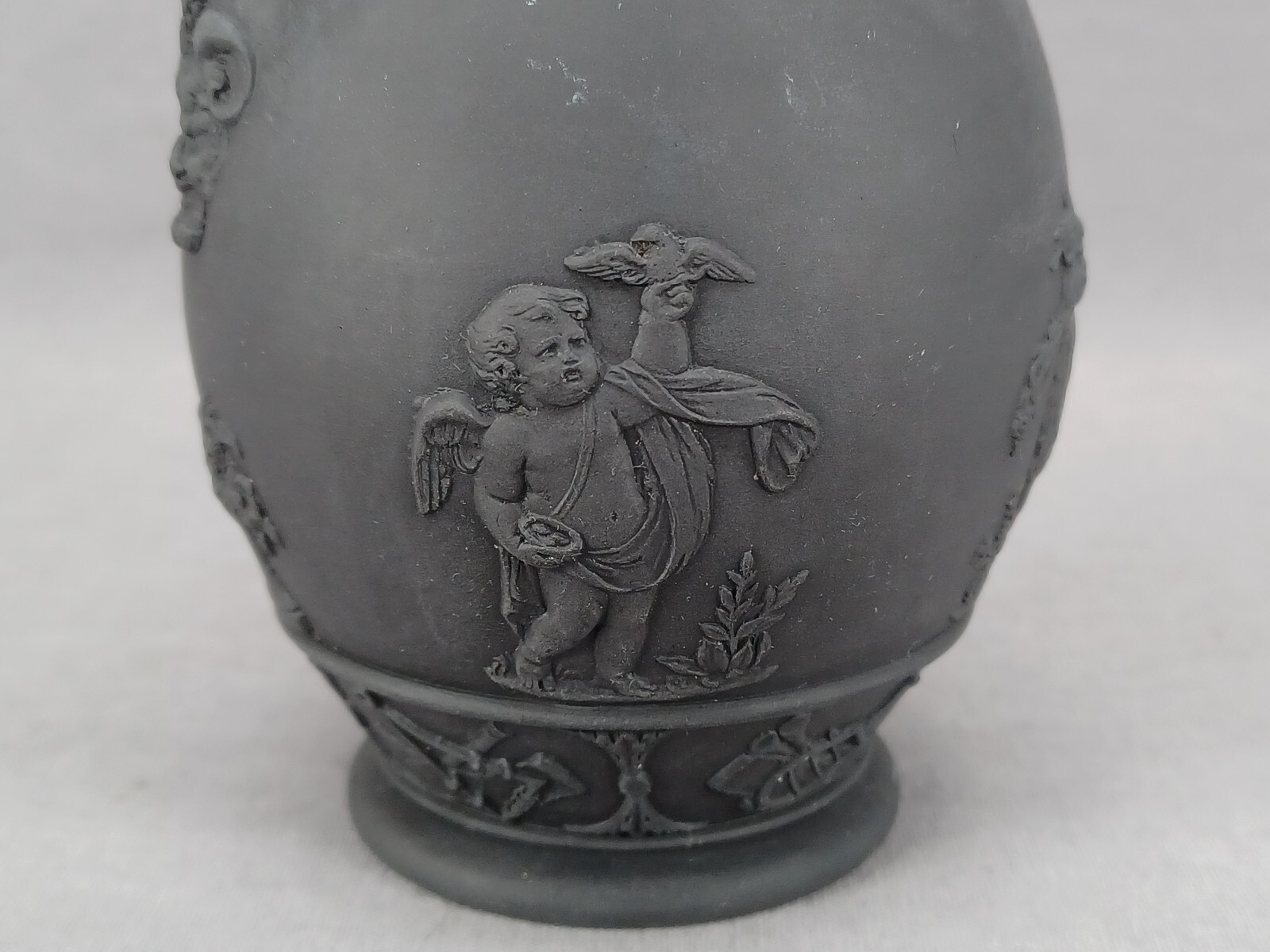 Wedgwood Neoclassical Cherubs Satyr Head Handle Black Basalt 5 7/8 Inch Jug