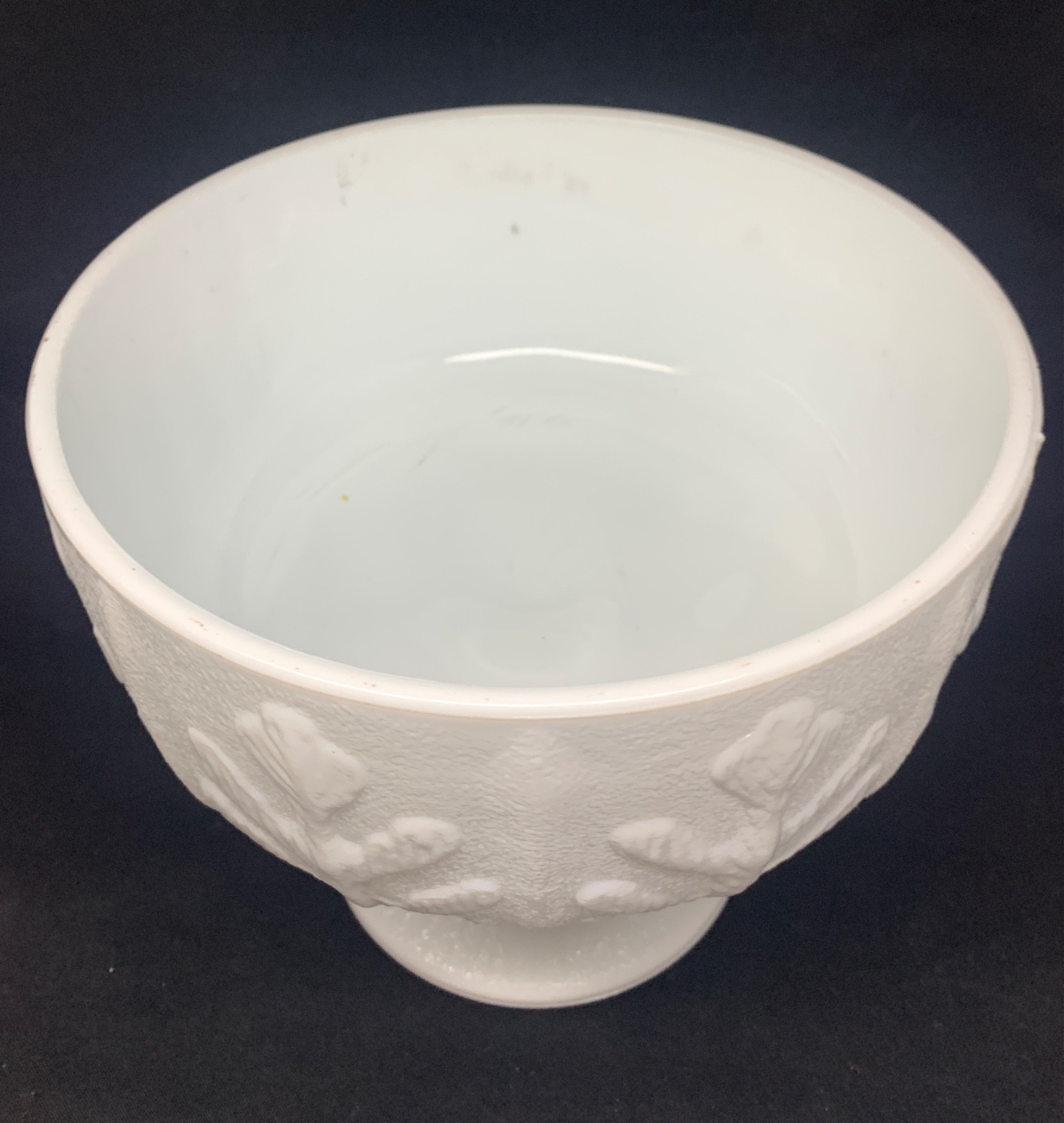 Vintage FTD 1978 Milk Glass Pedestal Compote/Vase/Planter Oak Leaf 5 1/2” TALL