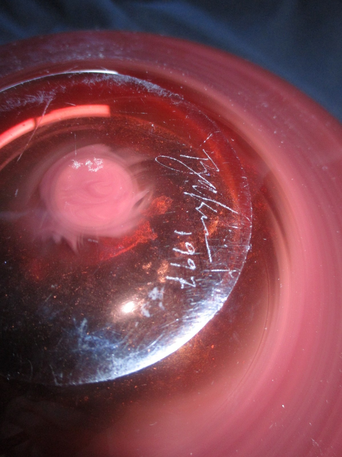 Baker O’Brien Studio 1997 Studio Art Hand Blown Red Swirl Glass Bowl