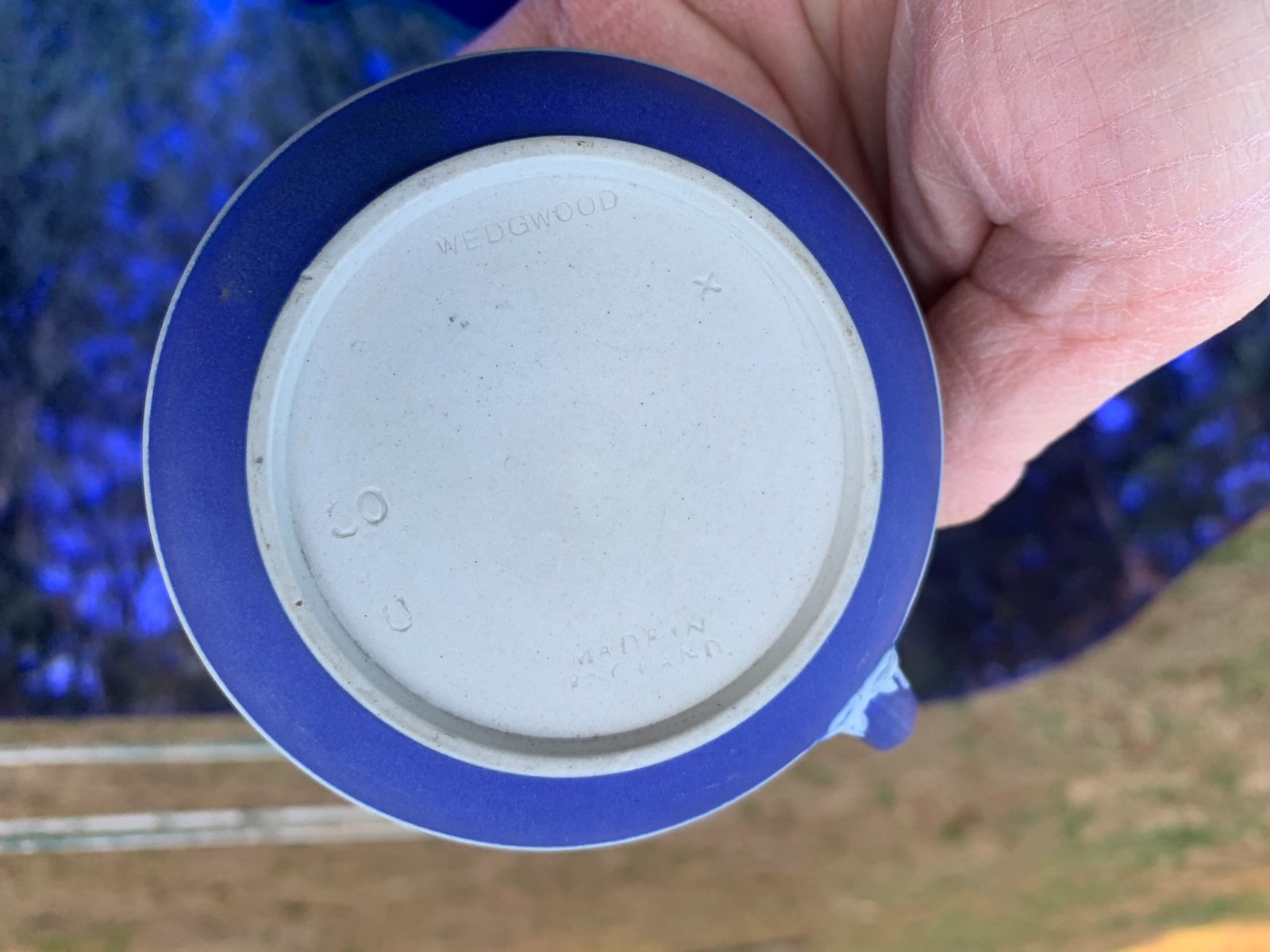 Wedgwood Jasperware Cobalt Blue Creamer 2 1/8″ Tall Made in England Circa 1900