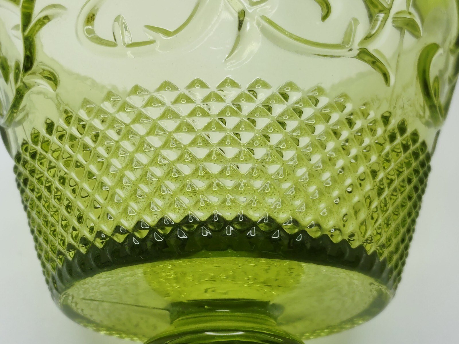 Vtg Depression Glass Fluted Vine Diamond Pattern Dessert Dish Olive Green Set 3