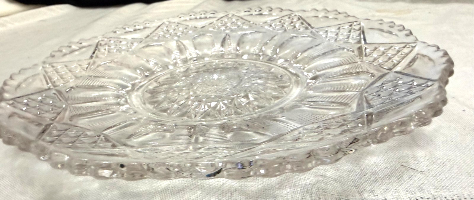 Tarentum Glass Co – Ladders and Diamonds 9” Plate Circa 1903 EAPG