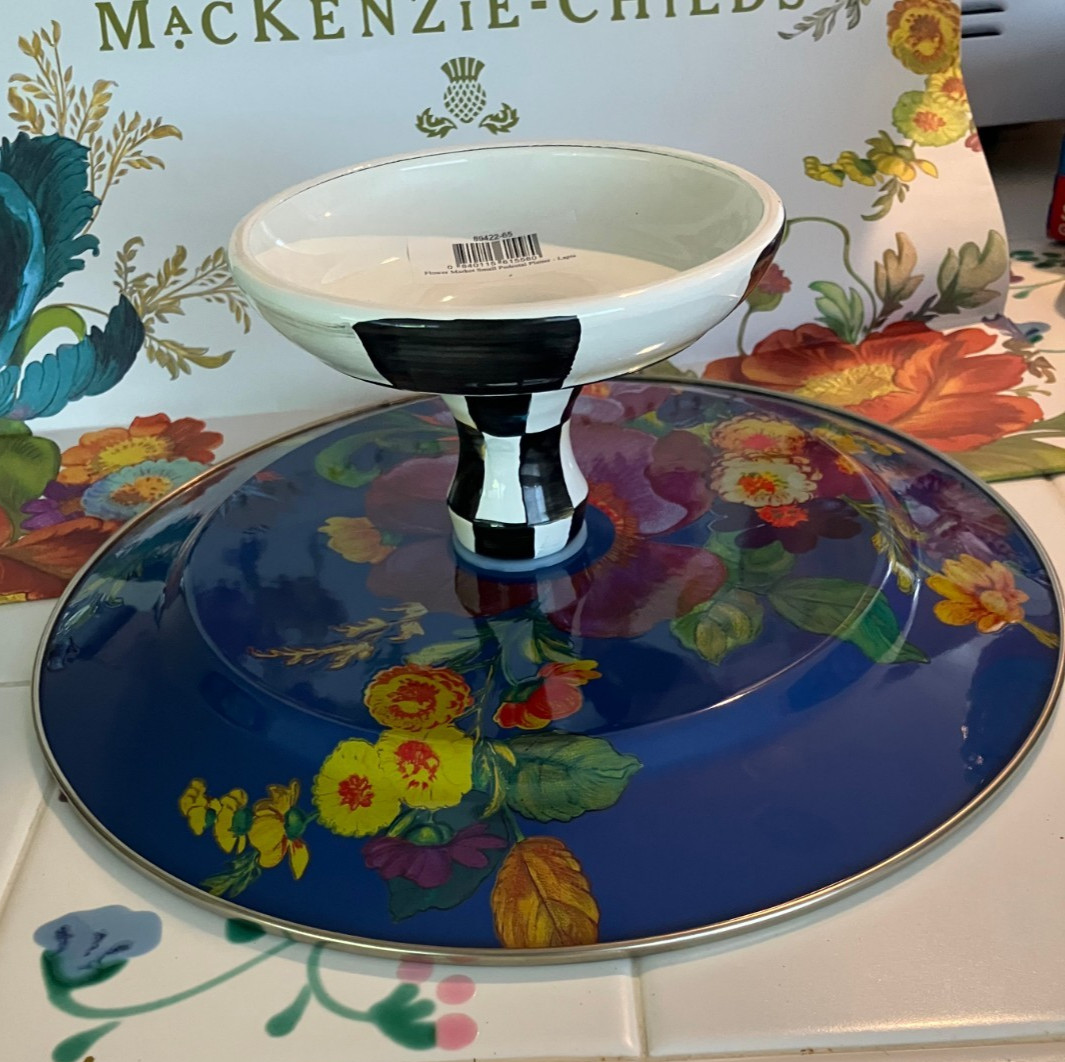 MACKENZIE-CHILD’S COURTLY CHECK, LAPIS FLOWER GARDEN SMALL PEDESTAL PLATTER,NEW