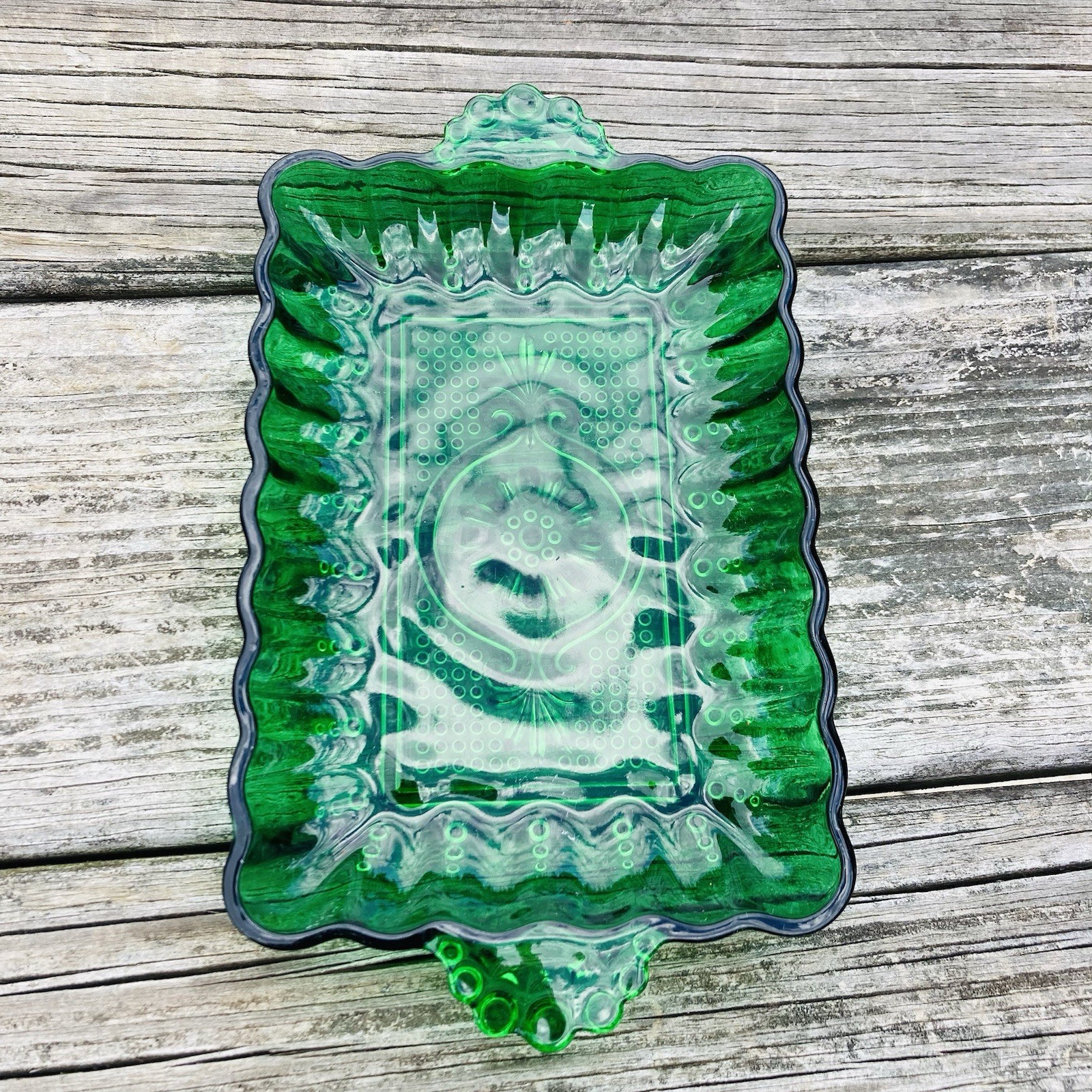 Vintage ANCHOR HOCKING Forest Green Glass Tray / Relish / Snack Dish 4.75”x8.5”