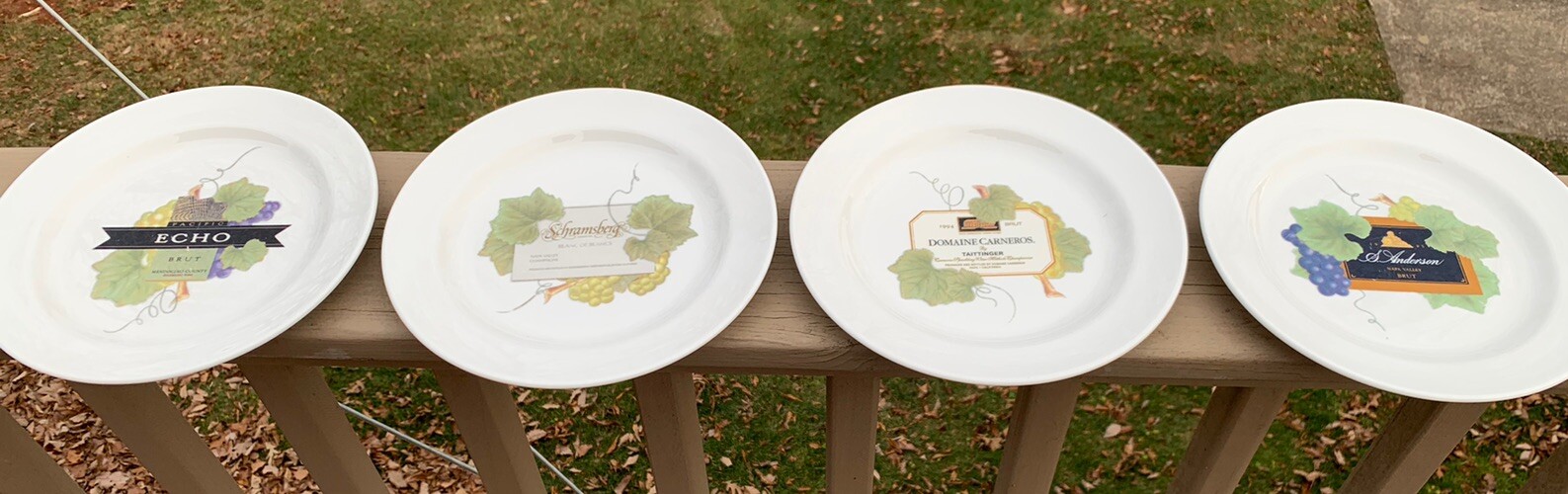 Wedgwood Vintage Collection Grand Gourmet 8 5/8”Salad Plate Bone China Vineyards