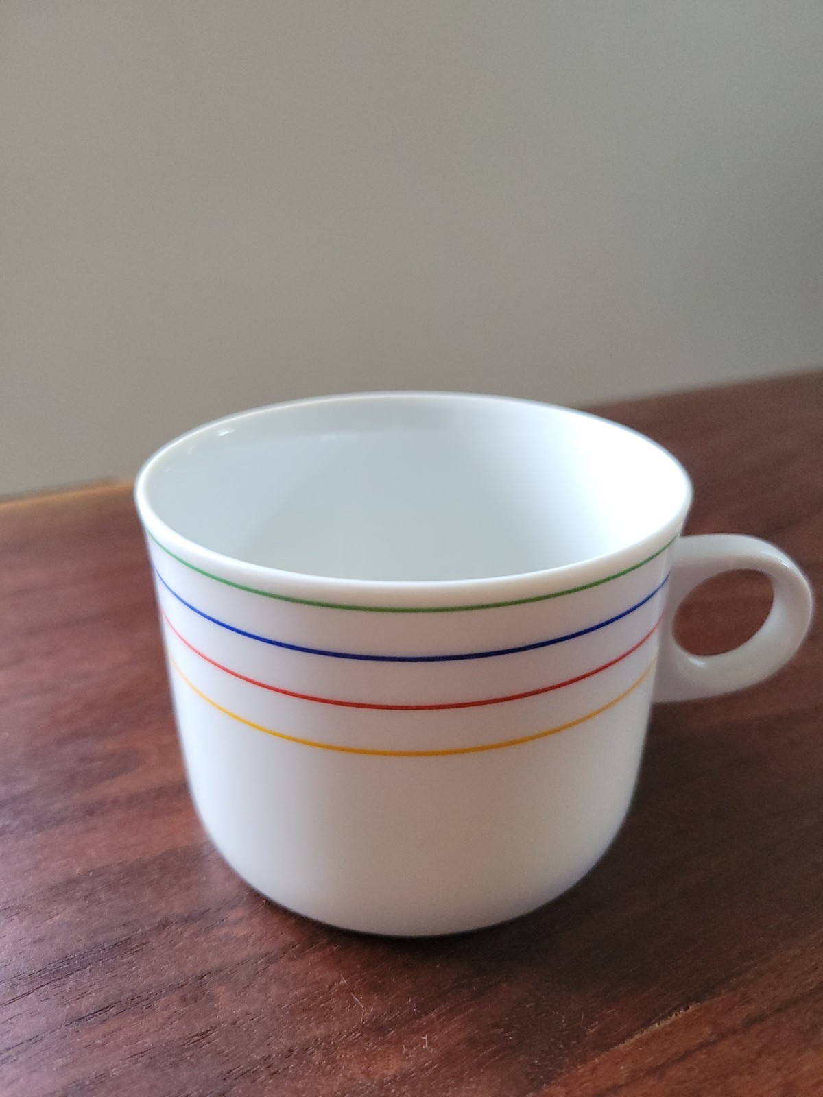 STUDIO NOVA Hi-Fi # L9189 CoffeeCups *Porcelain * MINT Condition * 2-pcs