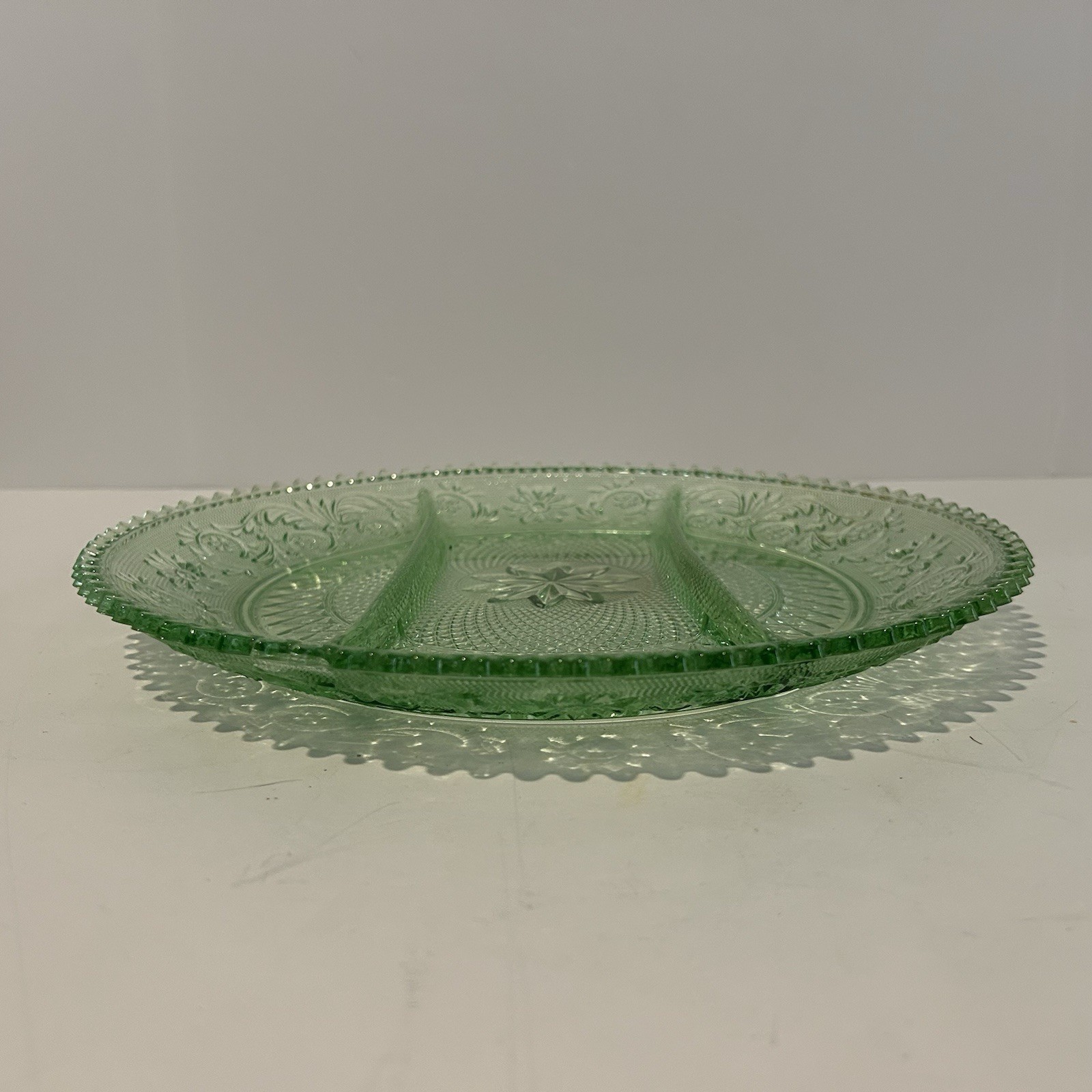 Green Indiana Glass Tiara Divided Relish Serving Plate Platter 12″ Saw Tooth Vtg