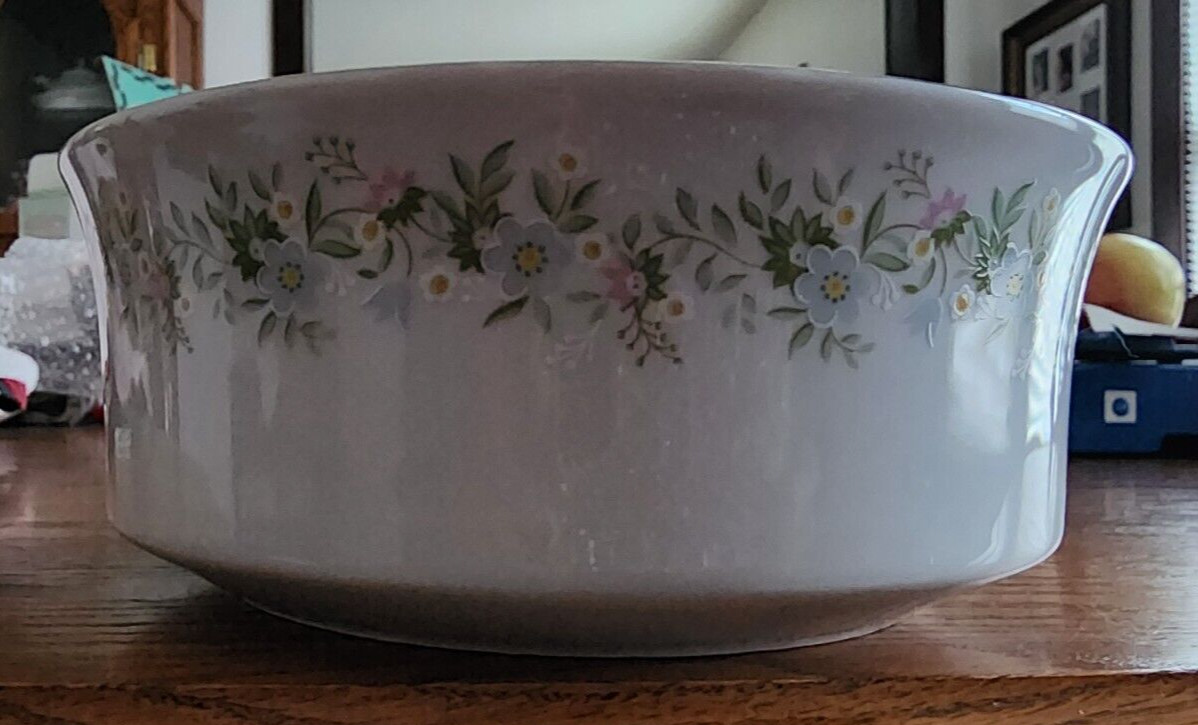 Forever Spring Vegetable Bowl 7 1/2″ Round Haviland Bavaria White Blue Platinum!