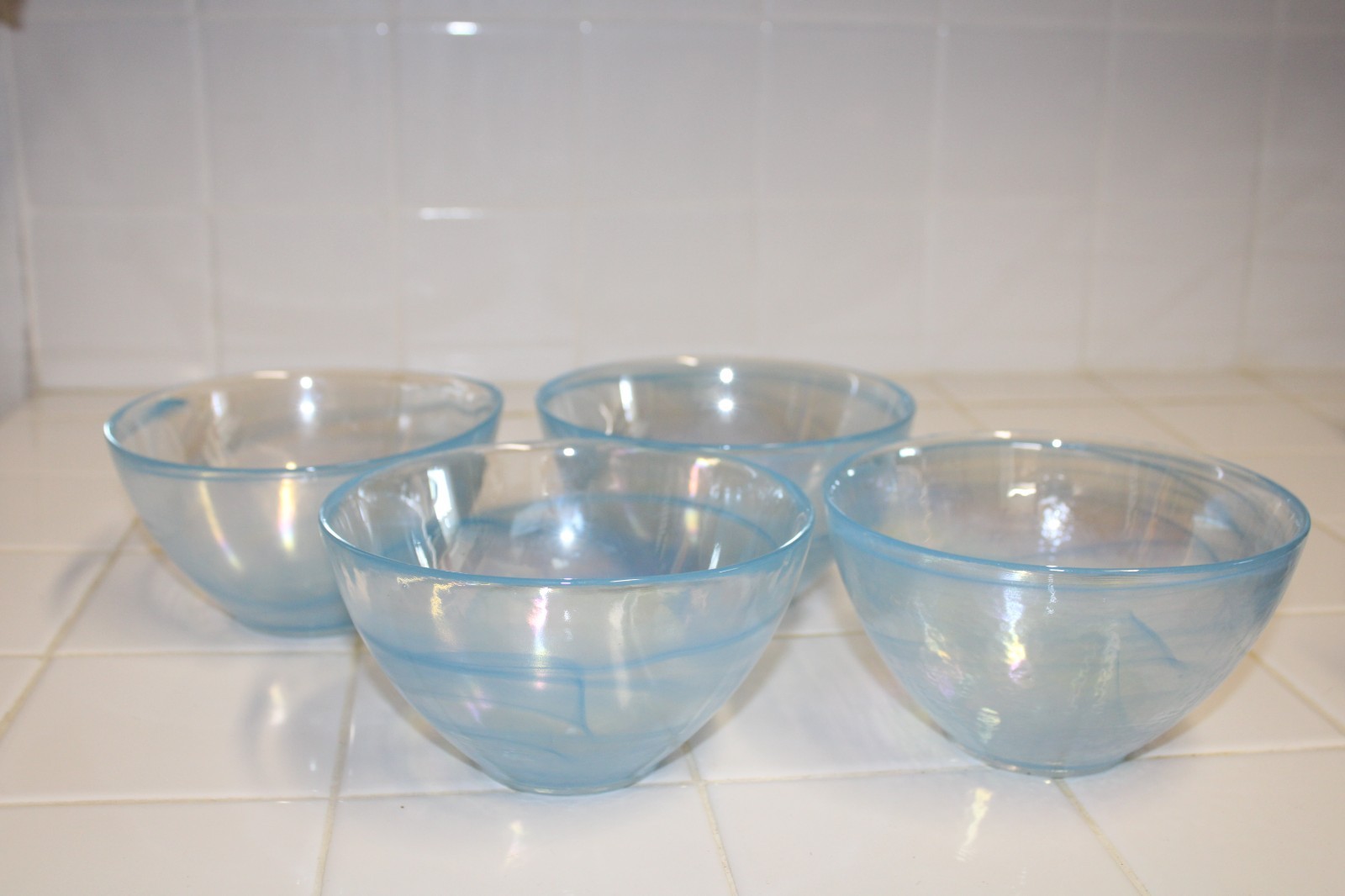 Set of 4 Iridescent Aqua Blue Swirl Art Glass Soup/Cereal/Salad/Dessert Bowls