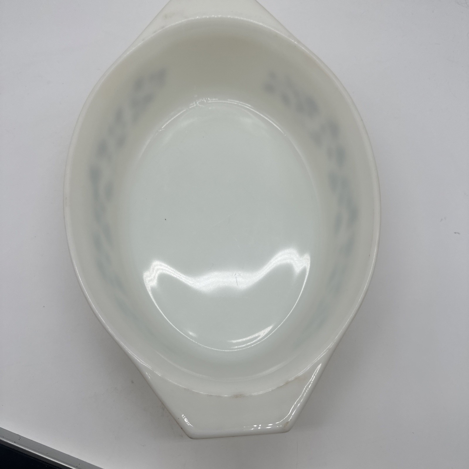 VTG Pyrex Golden Acorn 2.5 Quart Casserole Dish No Lid