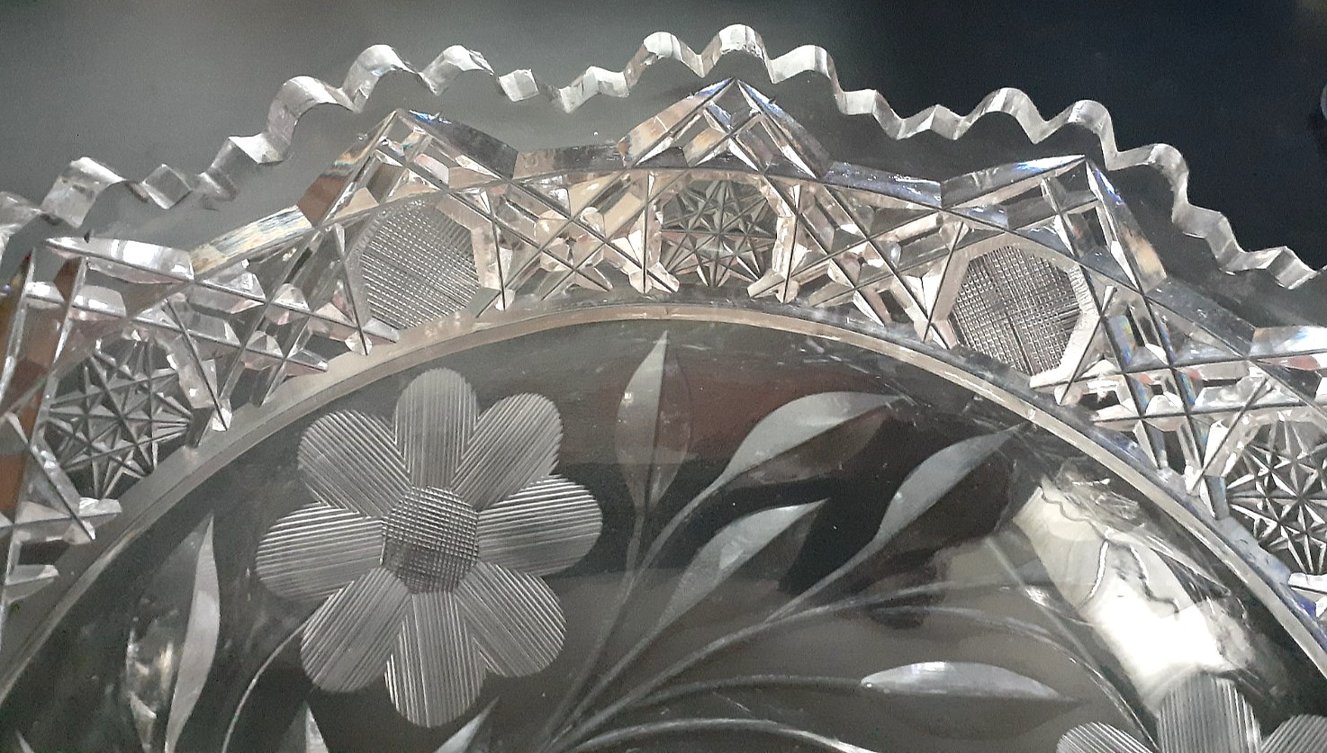 Antique American Brilliant Period 8″ Cut Glass – Pairpoint?
