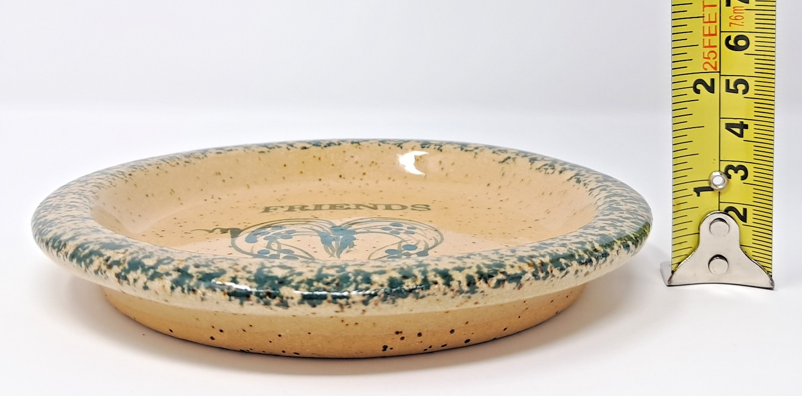 Three Rivers Pottery 1994 Friends w/ Heart Dish spongewear Becky Lowe Ohio USA