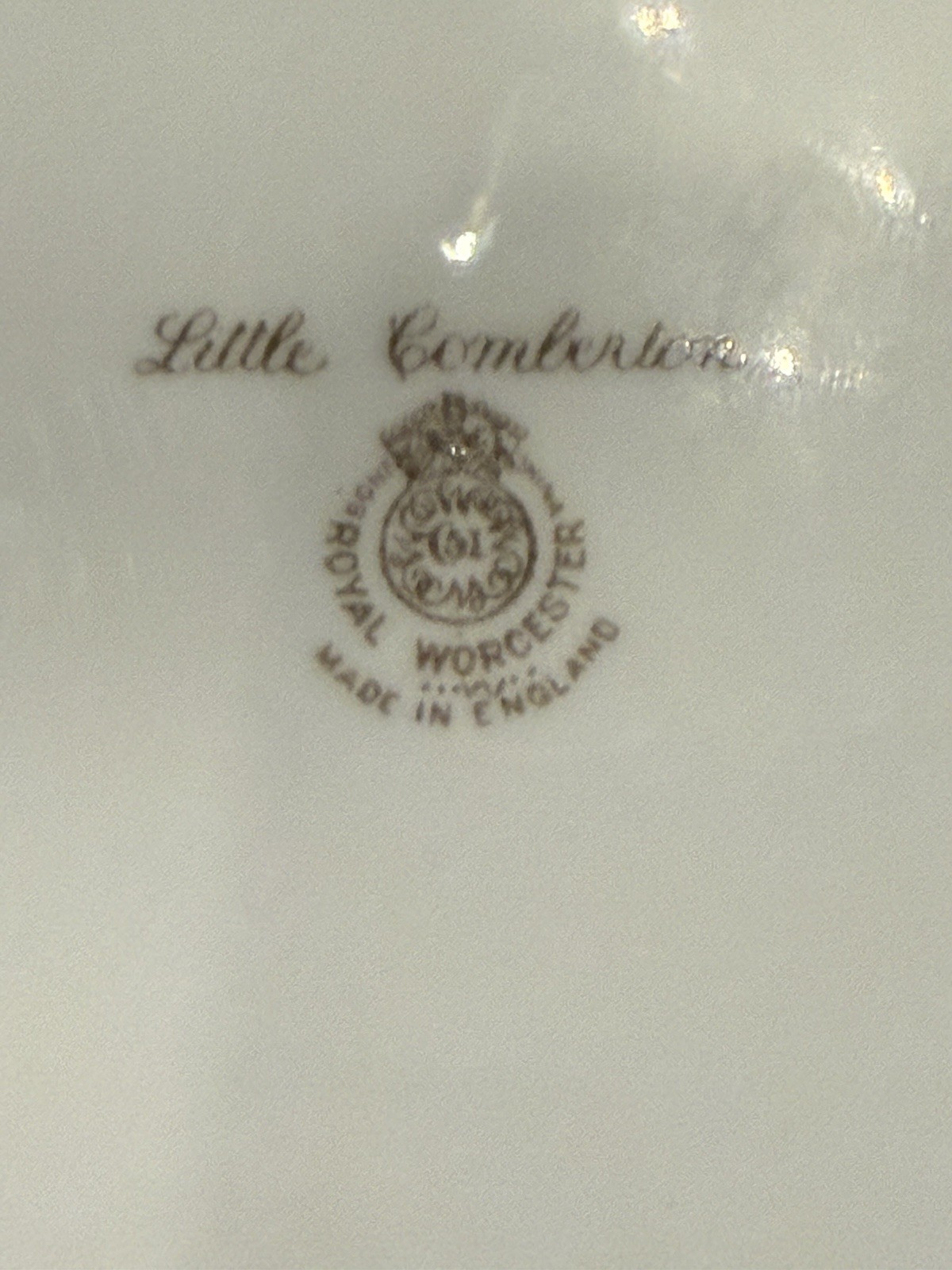 Royal Worcester 1950 Little Comberton Serving Bowl Signed J Smith Pristine 10⅝”
