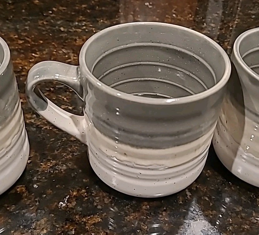 SET (4) Baum HEARTH Drip Glaze Gray Stoneware 15 oz Coffee Mugs