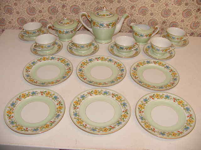 21 Aichi China Occupied Japan Tea Pitcher Creamer Sugar Bowl 6 Plate Saucer Cup