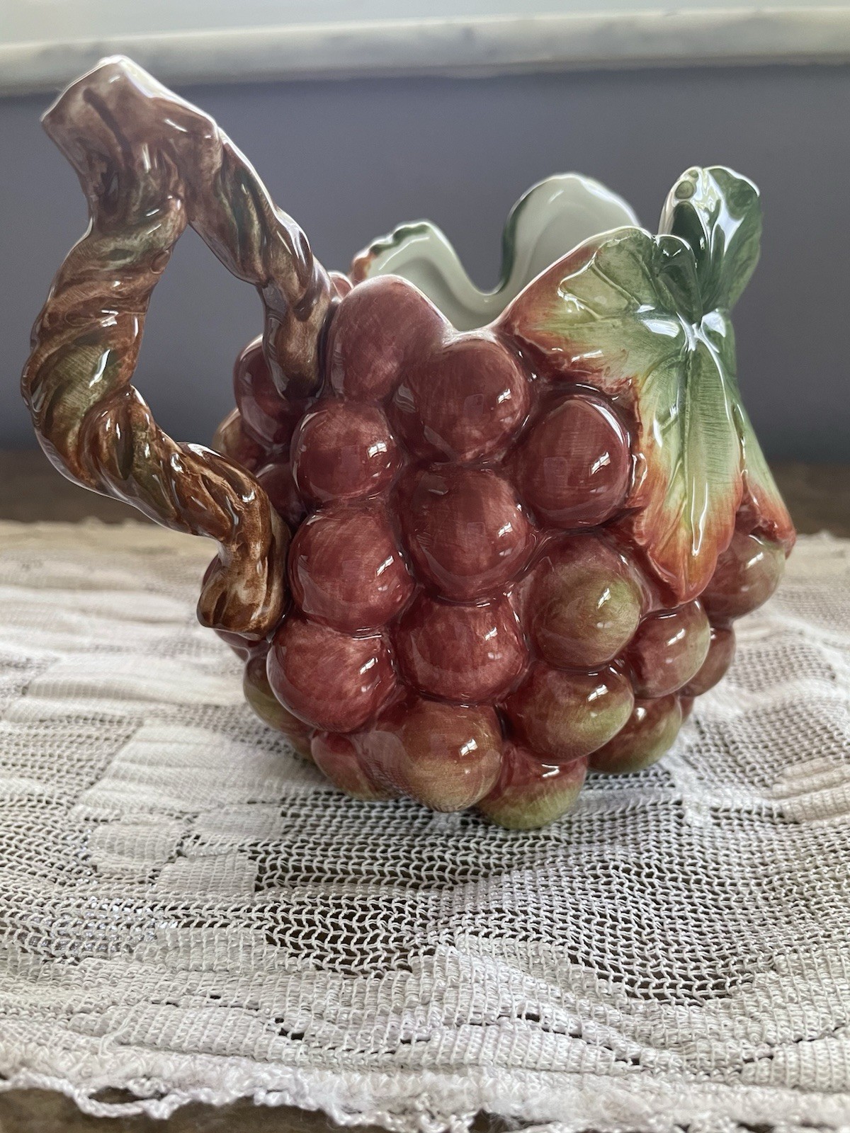 Fitz and Floyd Classics Country Gourmet Grape Cluster Creamer