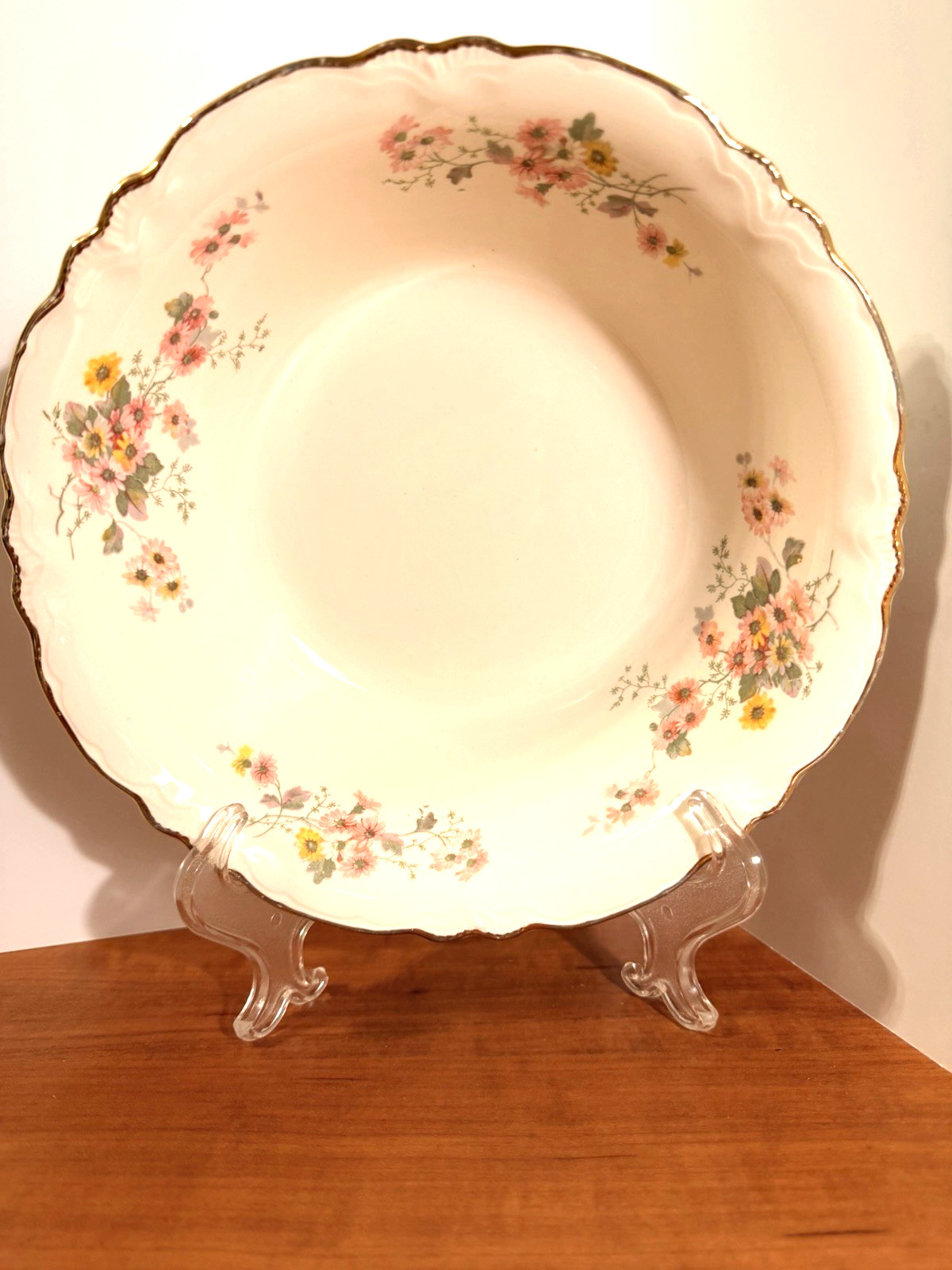 Homer Laughlin Eggshell Daisy Medium Serving Bowl circa 1936