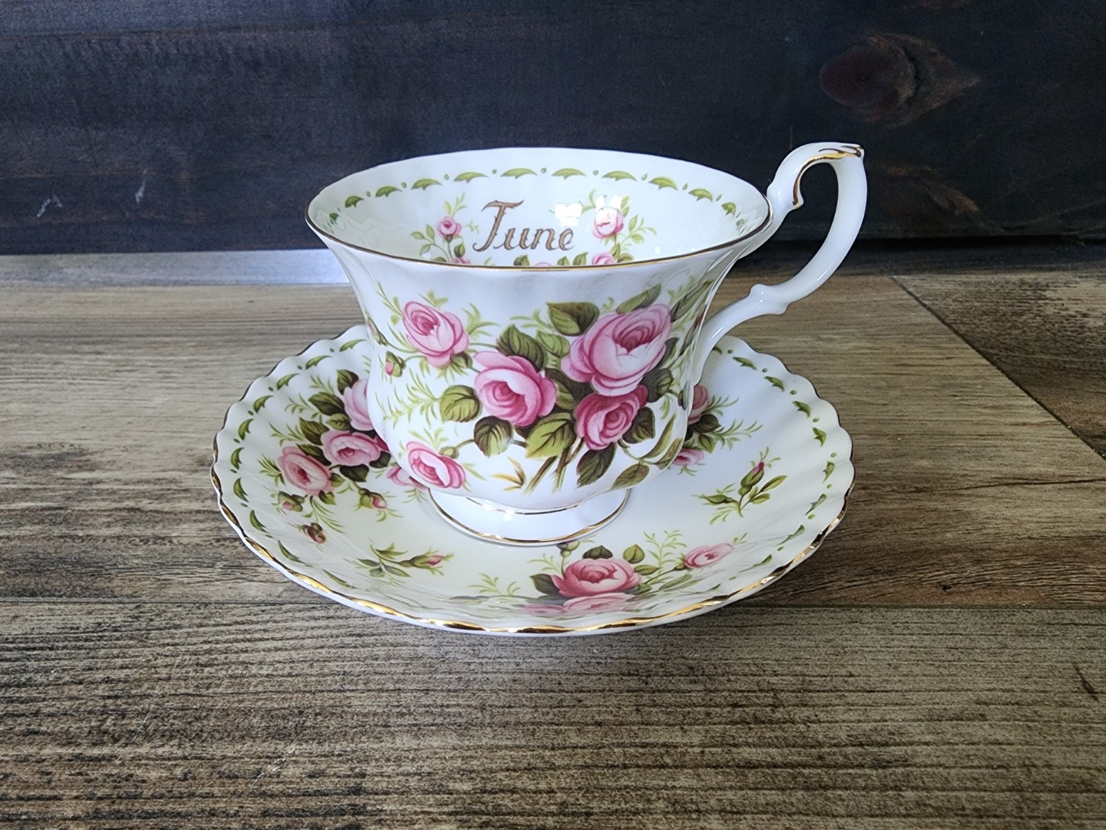 Royal Albert Flower Of The Month Tea Cup and Saucer | June | Roses