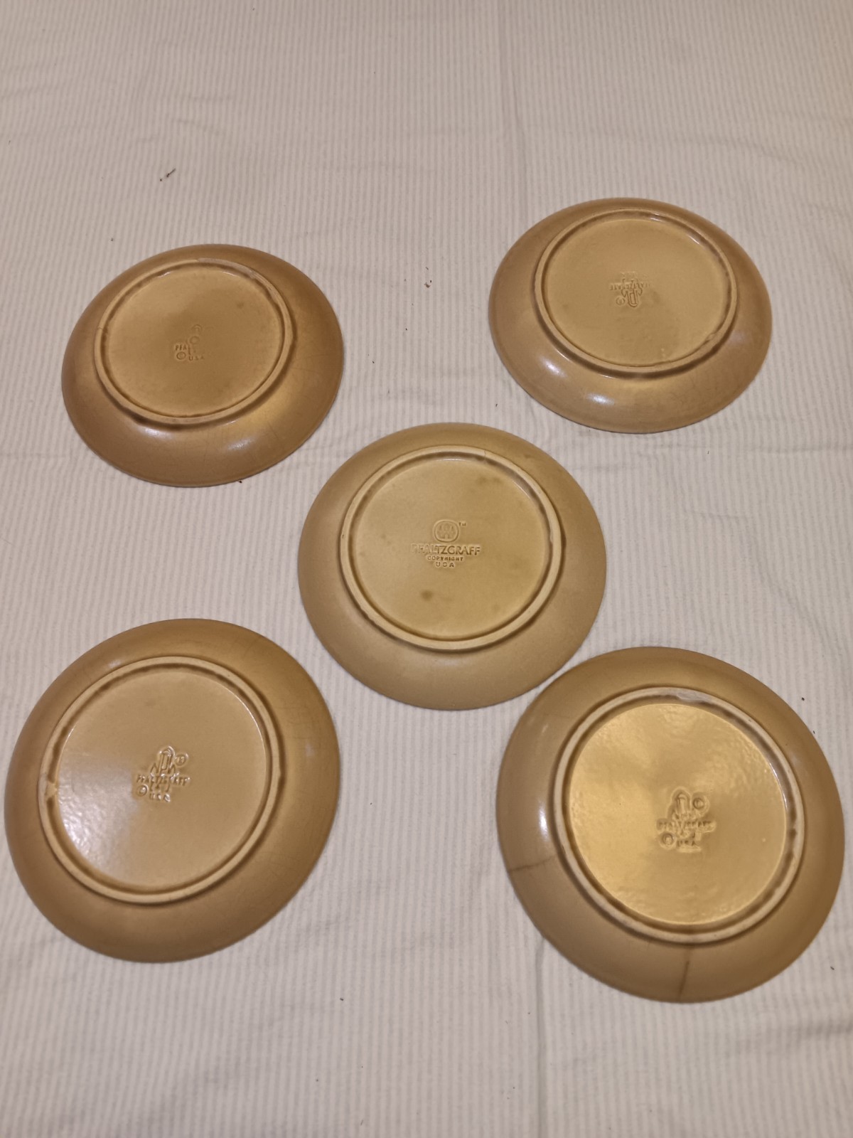 Set of 5 Vintage PFALTZGRAFF Folk Art Stoneware Tan Blue 7” Dessert Bread Plates