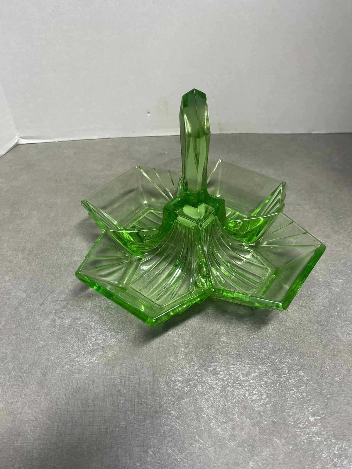 Vintage Indiana Glass Pyramid Relish Tray 4 Sections Art Deco Depression Uranium