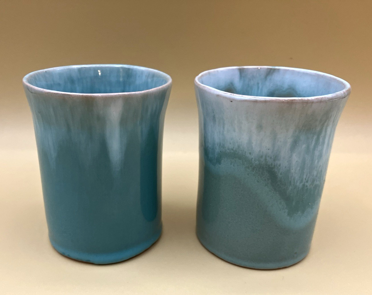 (2) Studio Art Pottery Coffee Tea Cup Cup Hand Thrown Drip Glaze Artist Signed