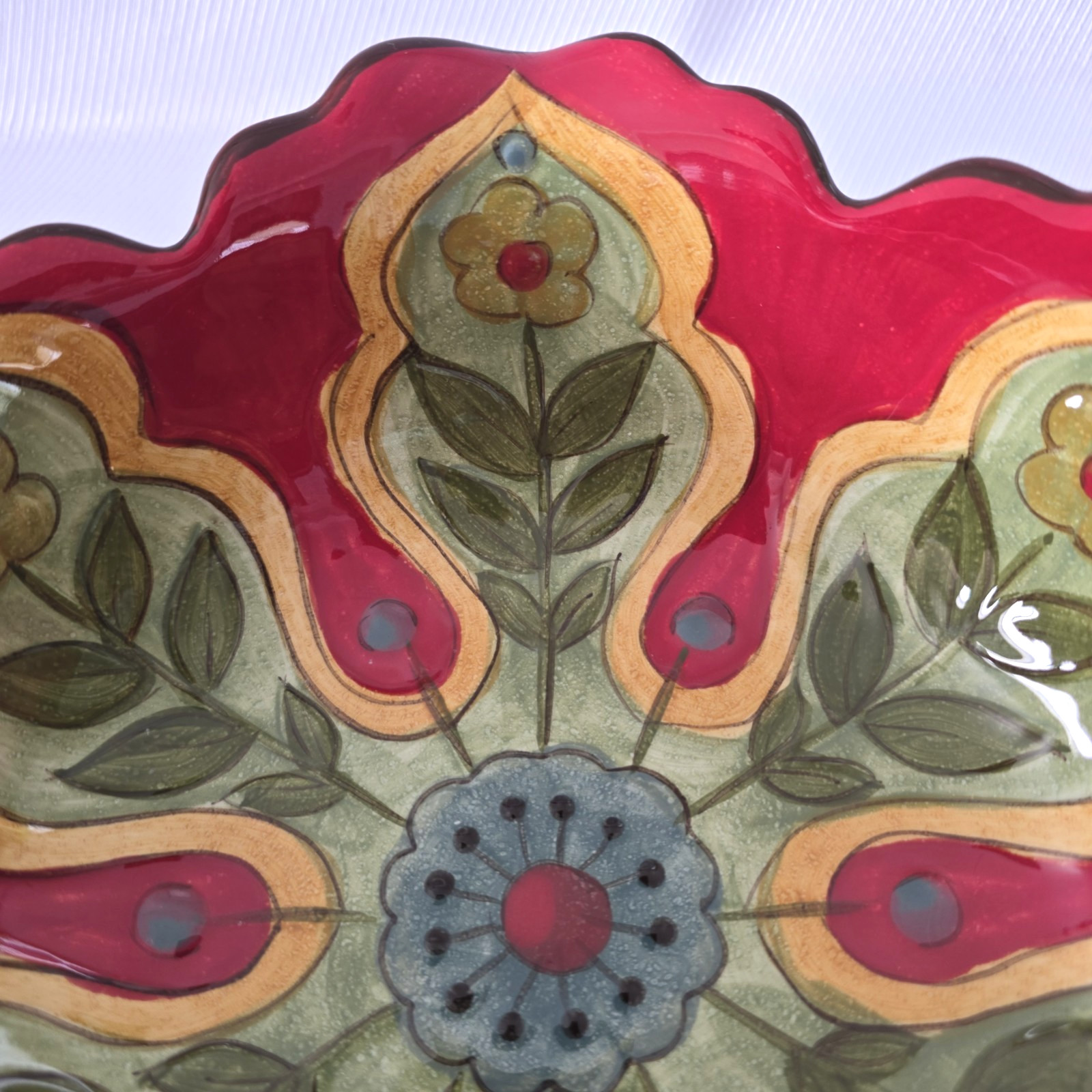 Pier 1 Carynthum Serving Bowl 10″ Hand Painted Earthenware Modern Home Decor