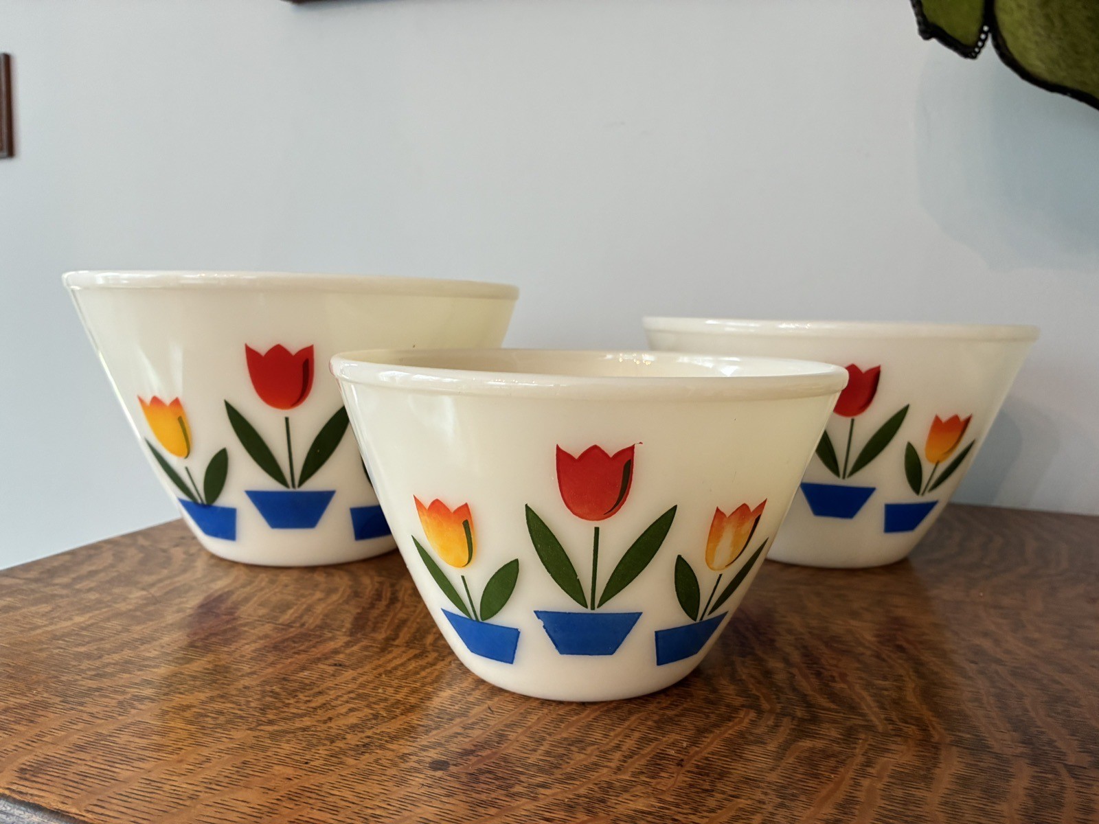 1940’s Vintage Fire King Tulip Ivory Nesting Bowls by Anchor Hocking Set of 3