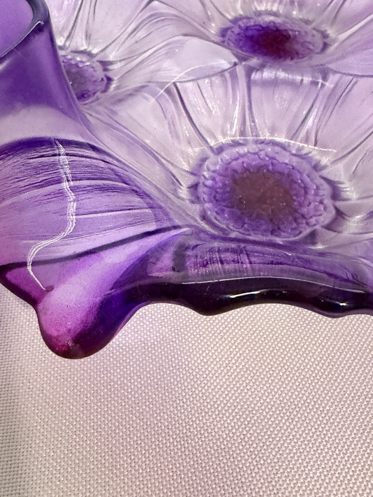 Vintage Walther Glas Sunflower Pansy Shape Amethyst Amberina 10.5” Divided Dish