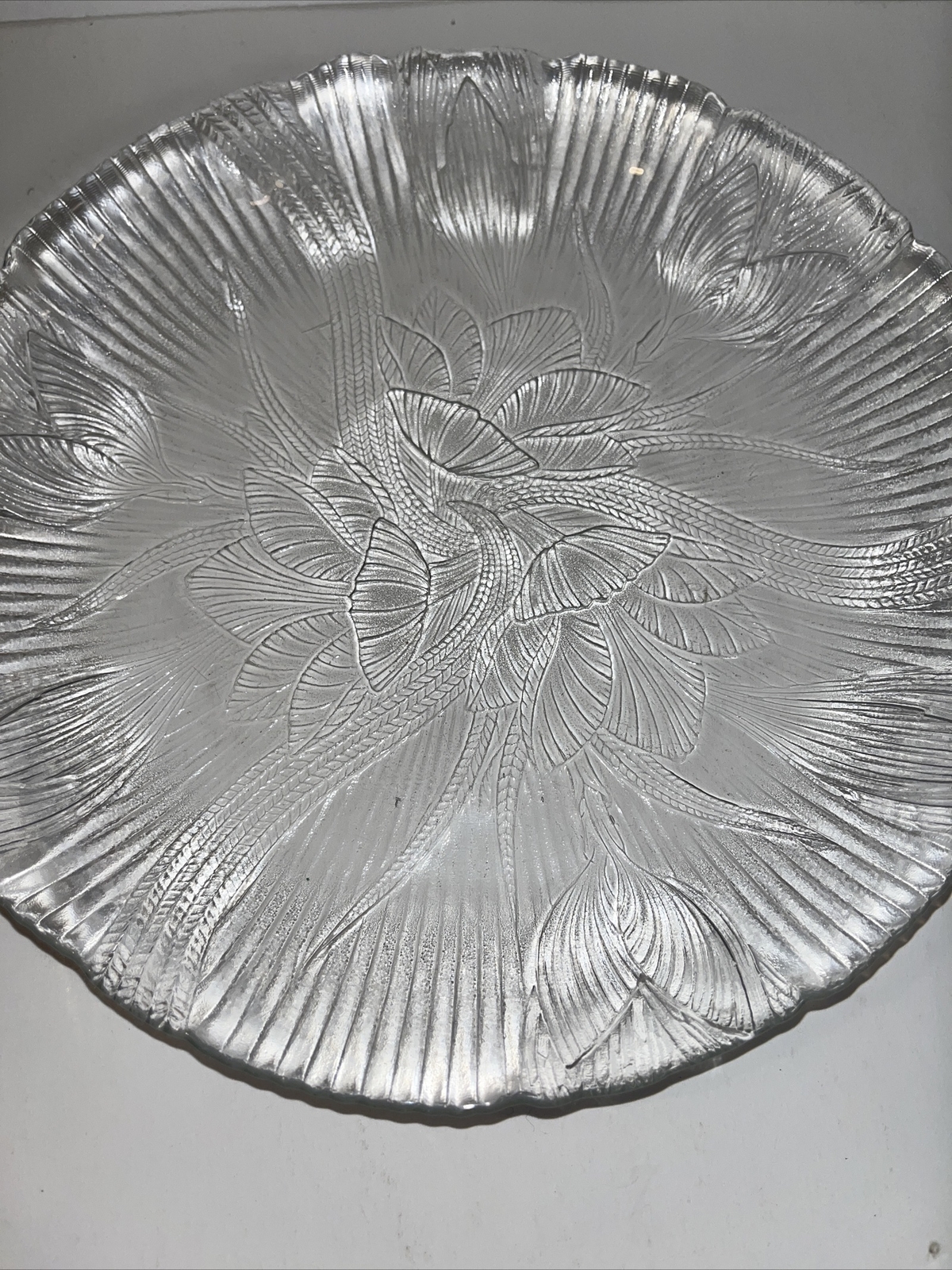 Arcoroc Canterbury Glass Dessert Plates 7.5 Inches Set of 3 Vintage 3D Embossed