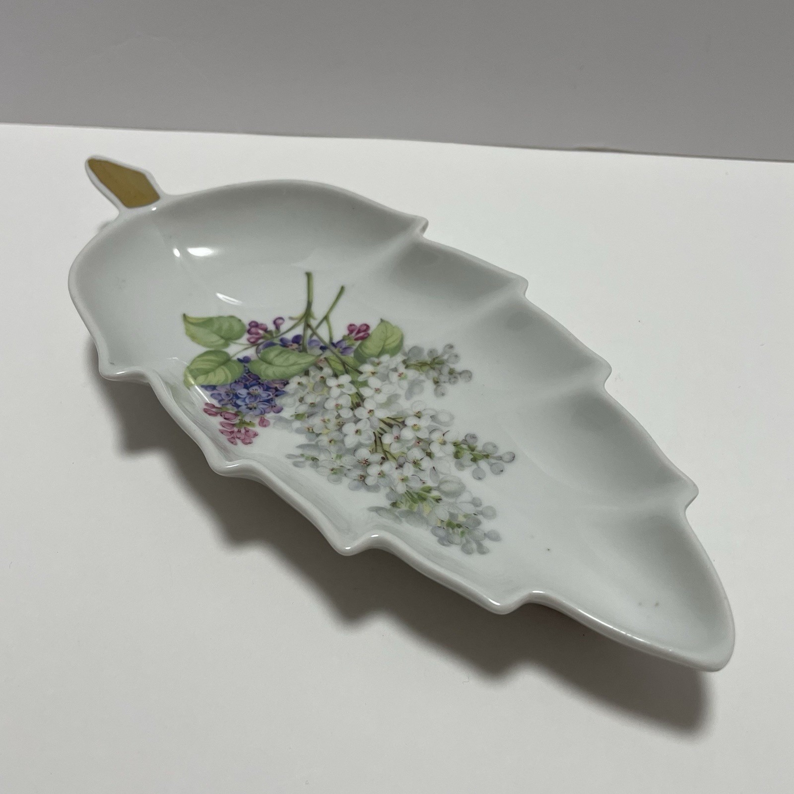 Vintage Mitterteich Bavaria Germany Leaf Shaped Dish Trinket Floral Lilac Accent