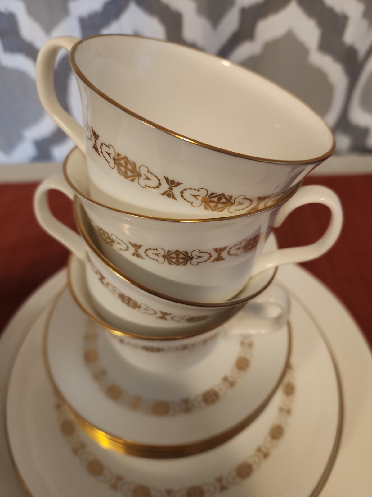 VTG 1965 MCM Minton Dinnerware Golden Diadem H-5270 79 Pieces 12 Place Settings+