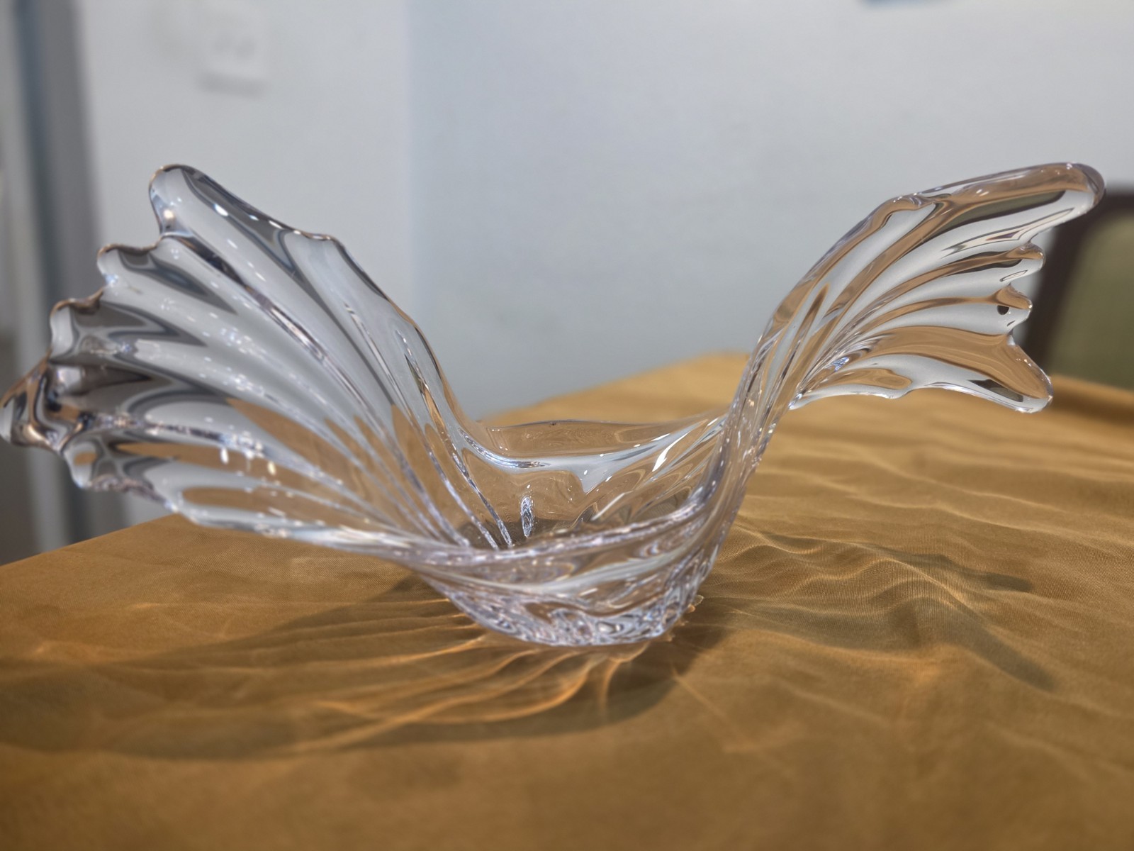 Gorgeous Art Vannes France Lead Crystal Centerpiece 15″ Wide Art Deco