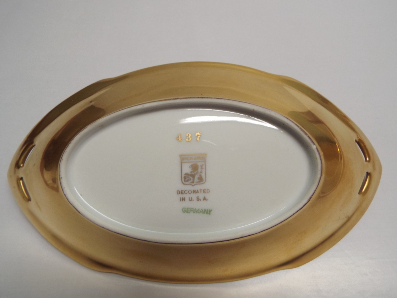 PICKARD Rose & Daisy Gold Porcelain Candy Dish – #437, 8″x4″, NO chips/cracks