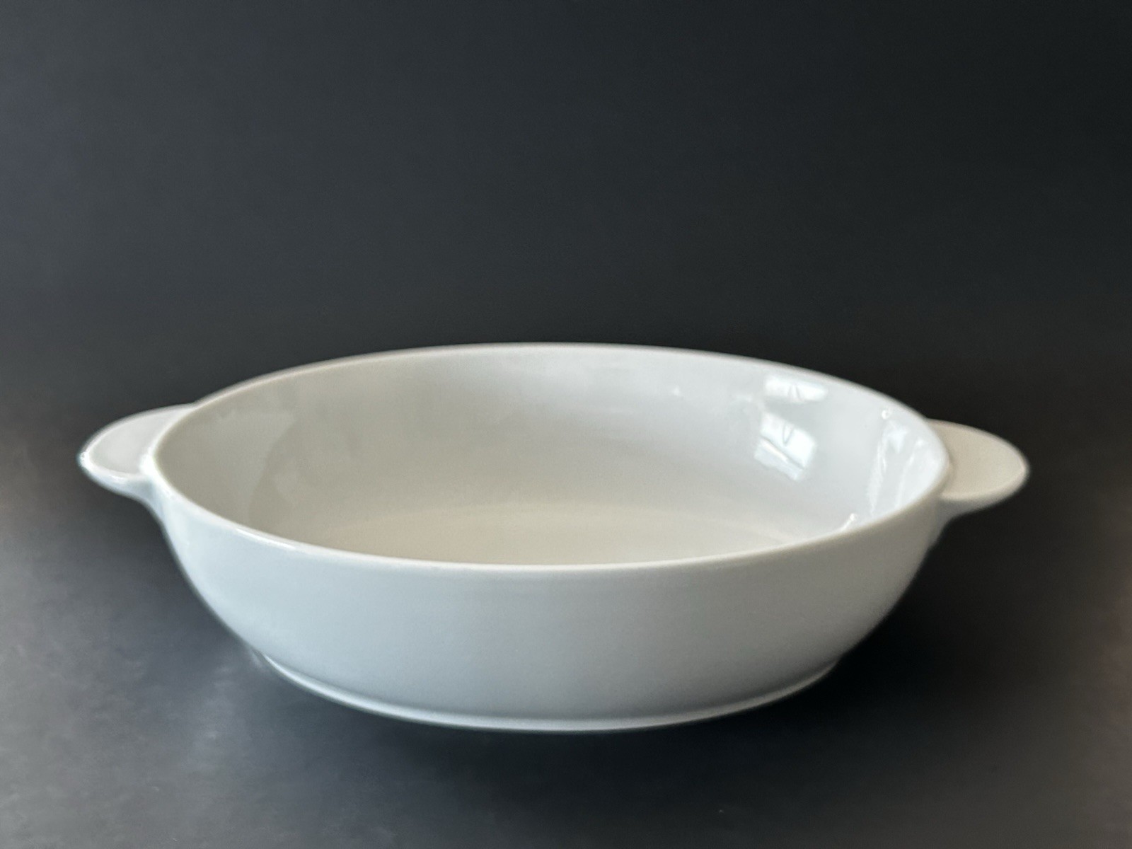 Denby White Round Oval Baker 13” Casserole Dish
