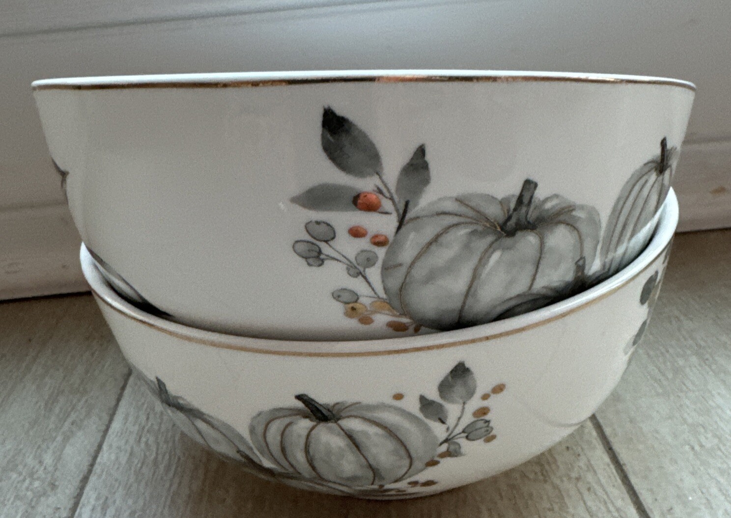 New Set 2 GRACE’S TEAWARE WHITE WITH GRAY PUMPKINS Berries GOLD TRIM 6” Bowls