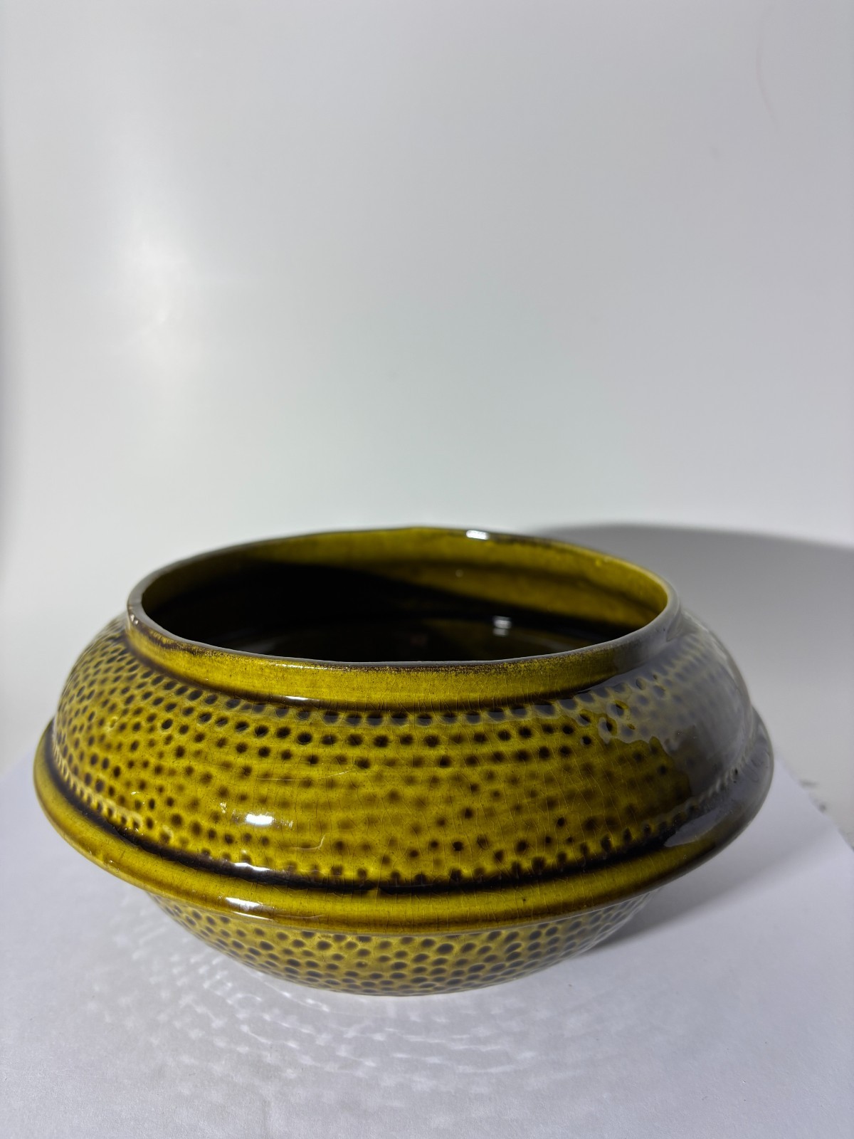 Vintage Calif USA Pottery CT 70 Olive Green Textured Dot Bowl MCM