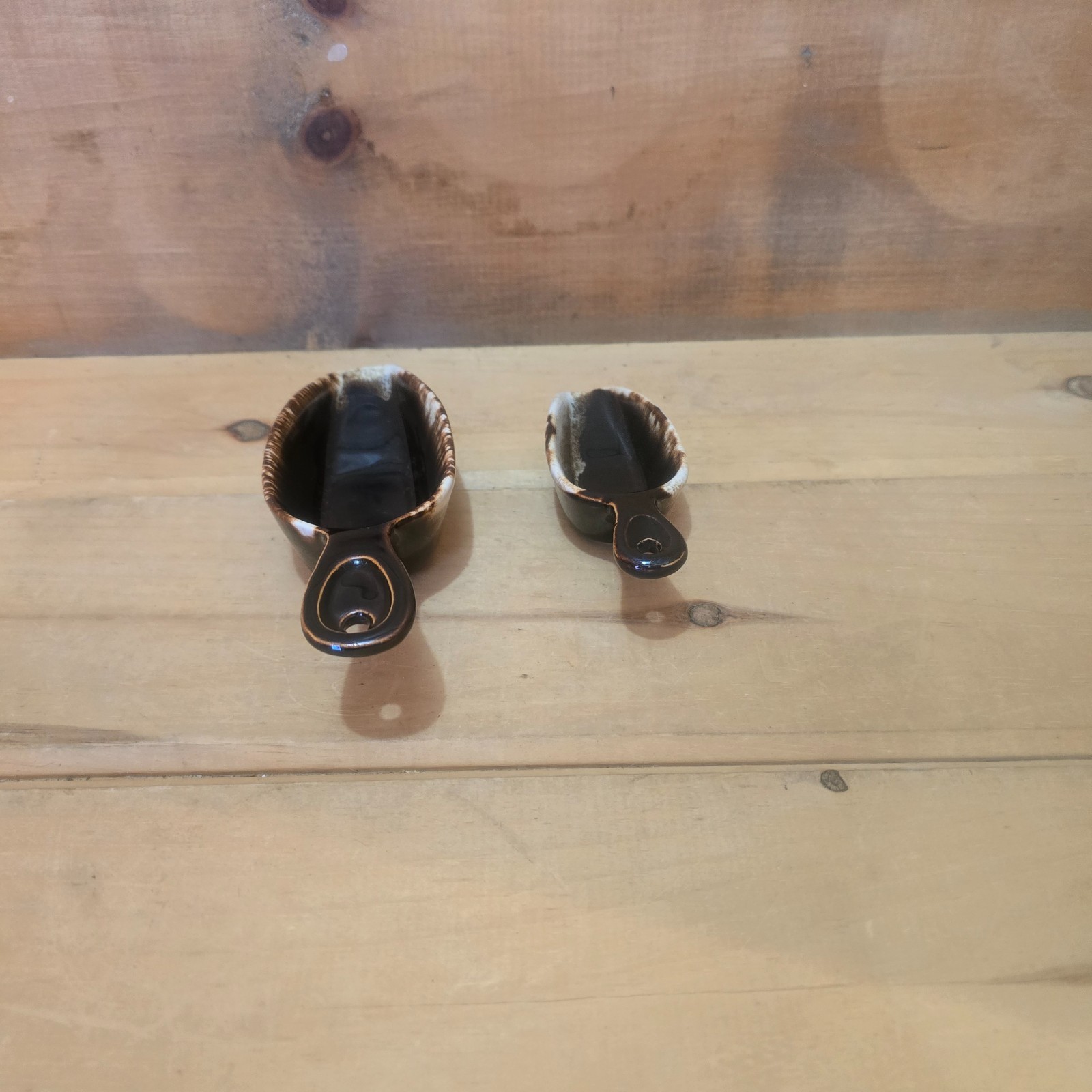 2 Pfaltzgraff Gourmet Brown Drip Small Nesting Scoops. 5¼”L x 1⅞”W x 1⅛”H & 7⅜”L